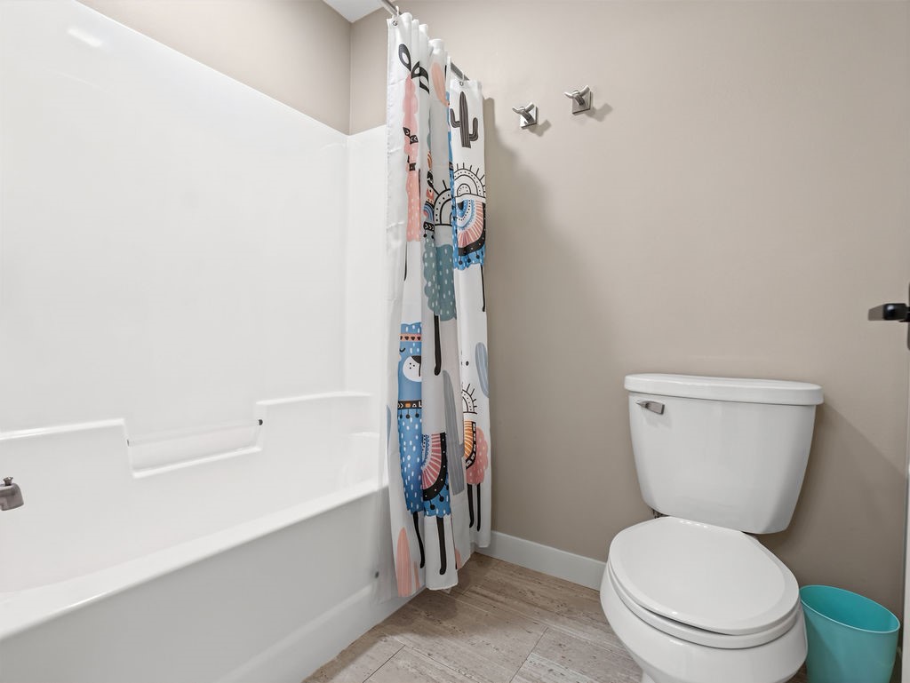 4766 S Oakwood Hills Parkway Property Photo 25