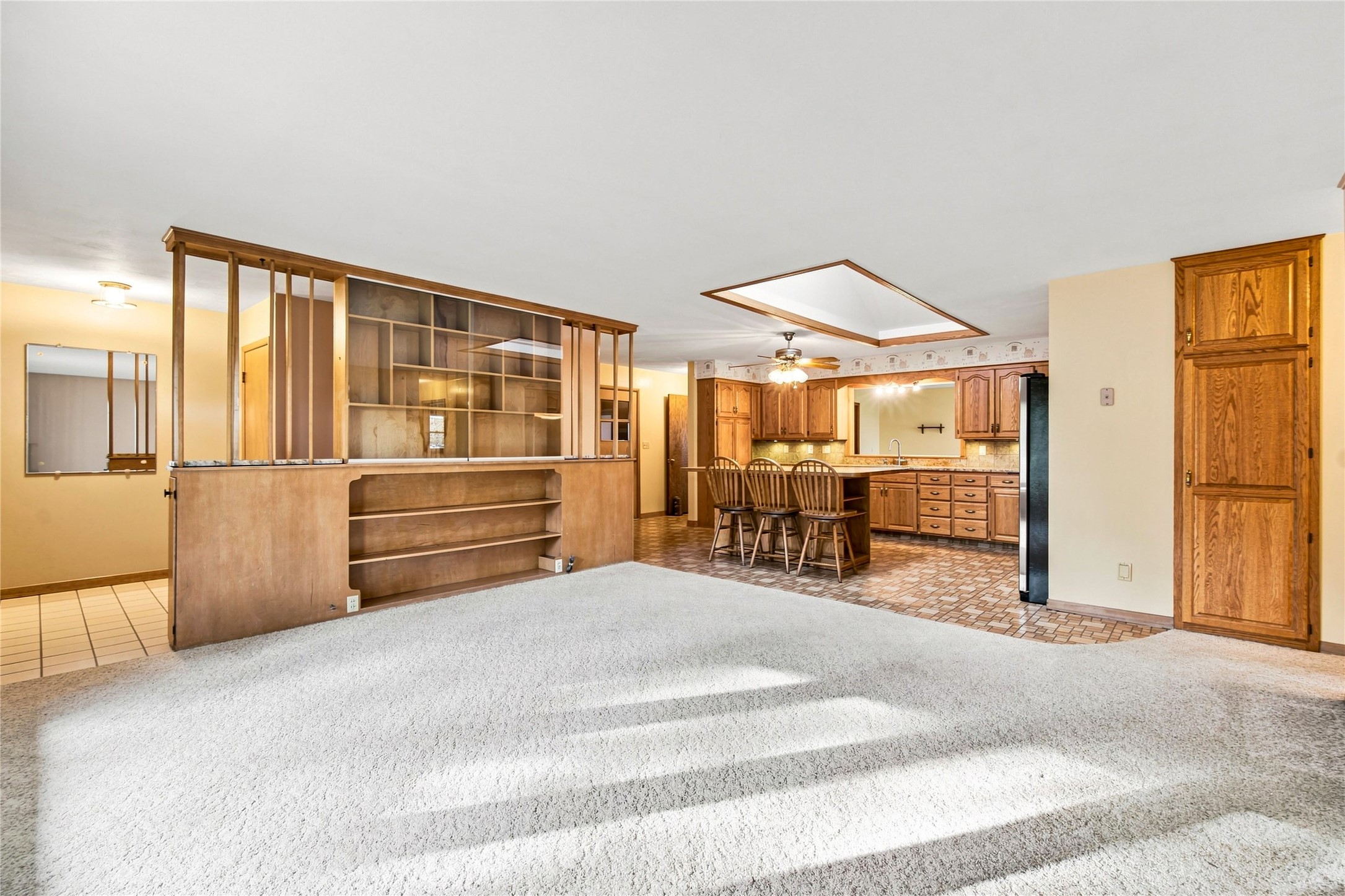 327 Marshall Street Property Photo 6