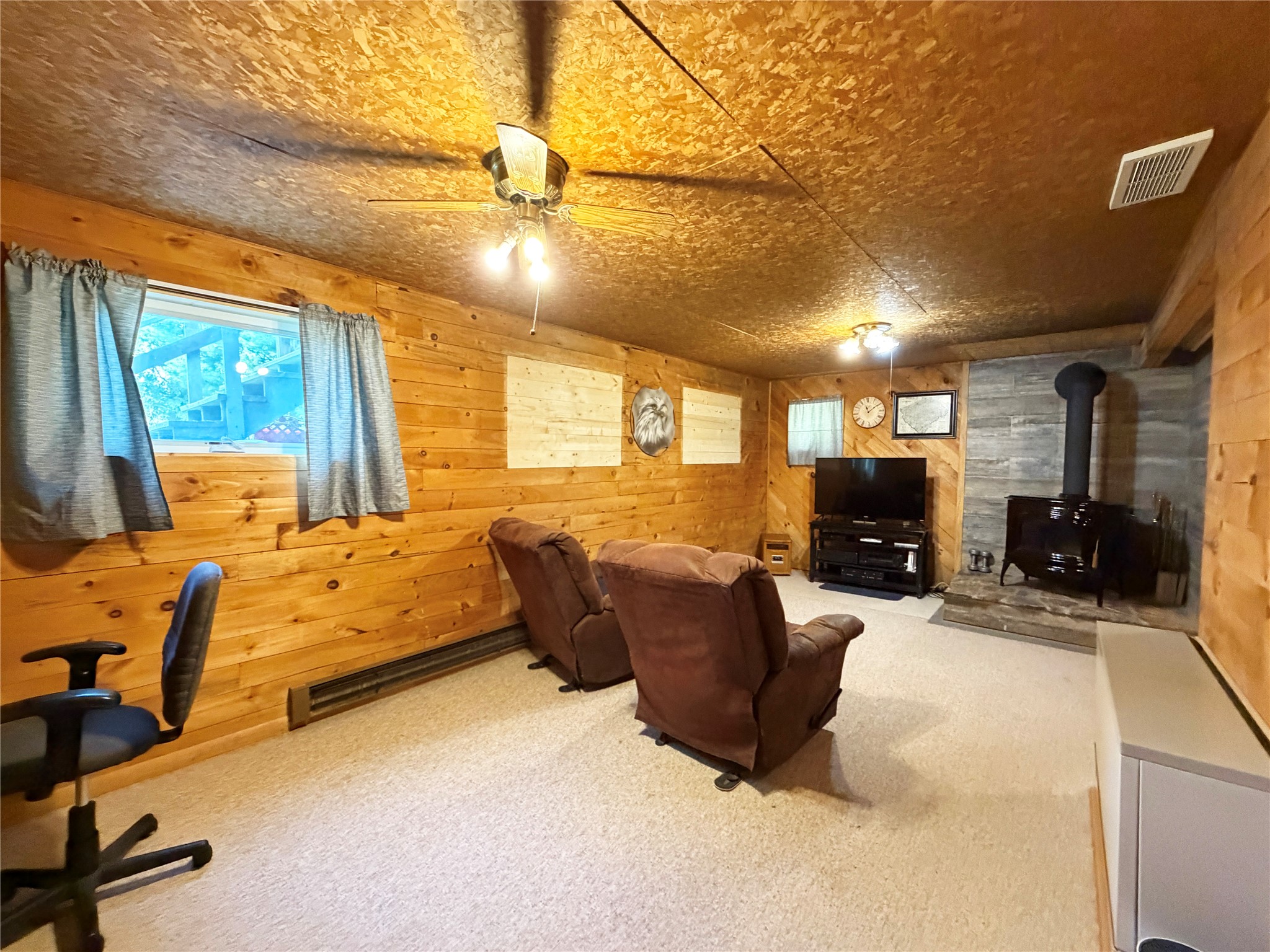 2730 6 1/2 Avenue Property Photo 10