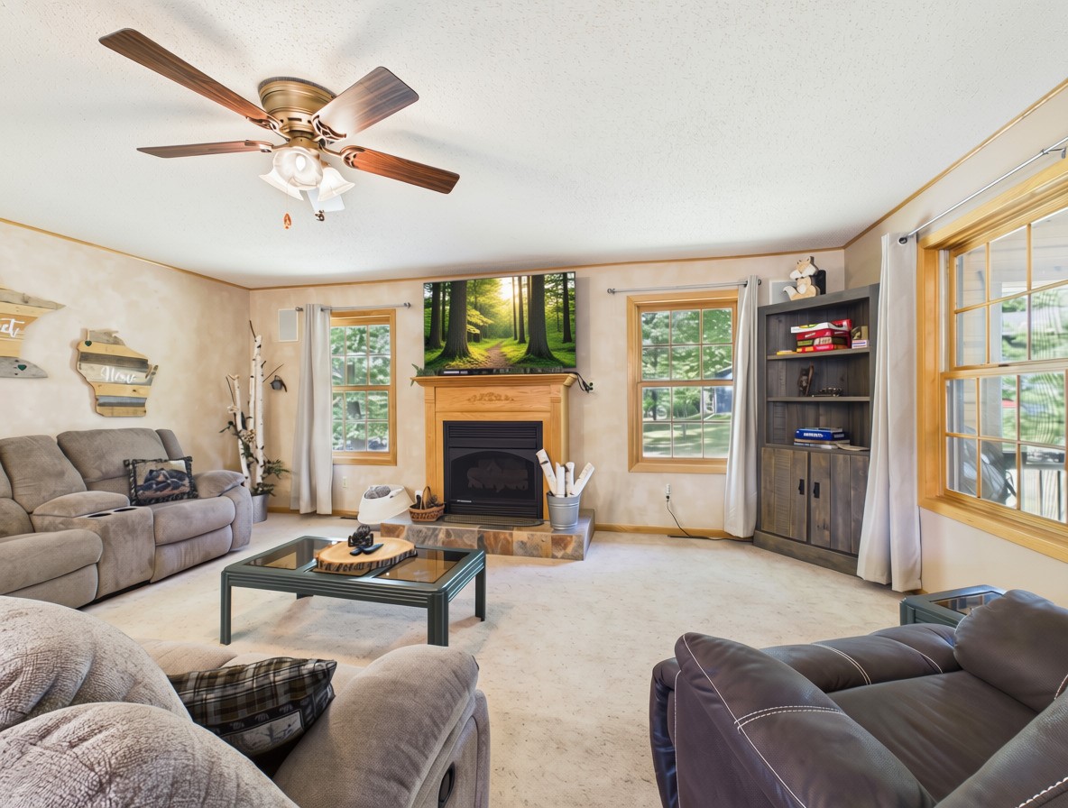 6762 Minerva Landing Property Photo 9