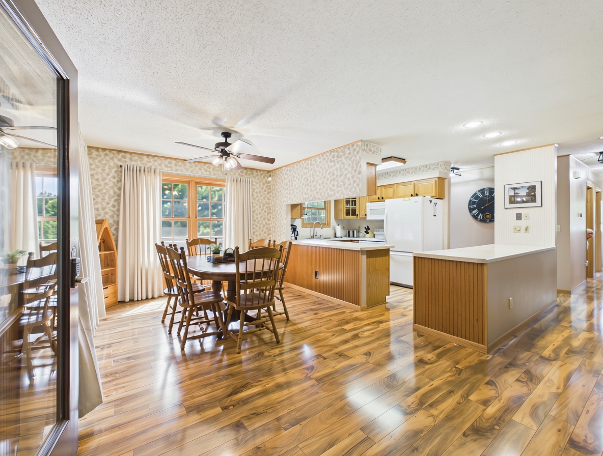 6762 Minerva Landing Property Photo 20
