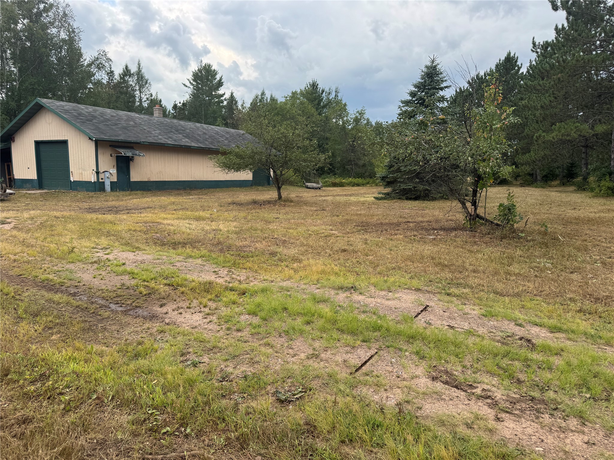 900 County Rd A Property Photo 1