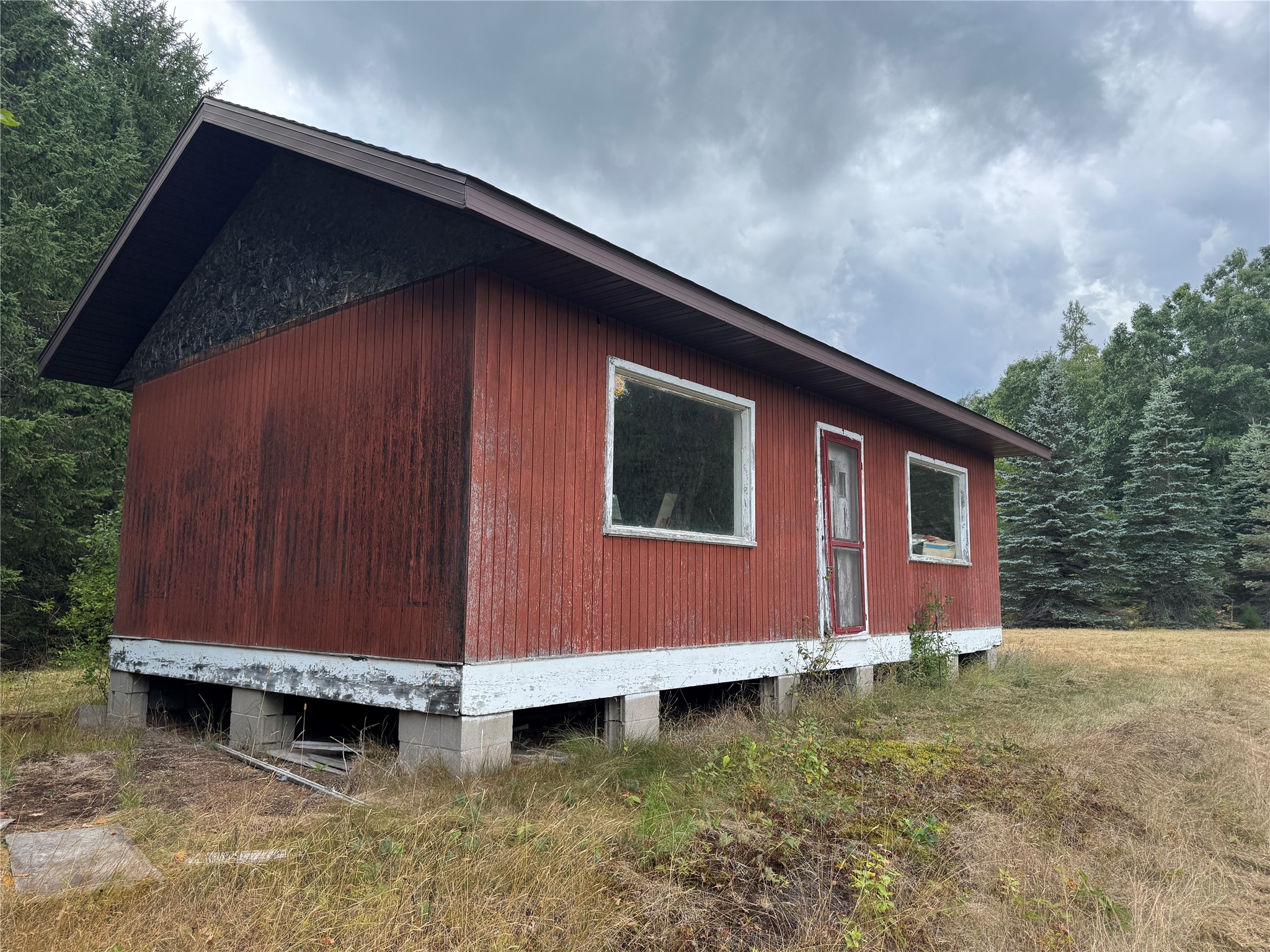 900 County Rd A Property Photo 27