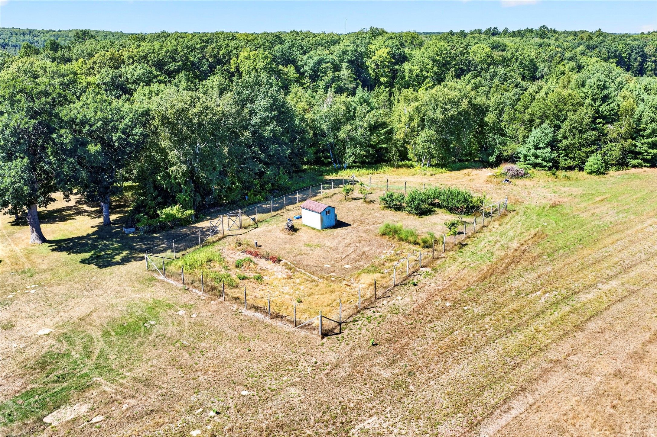 5160 Sand Lake Road Property Photo 6