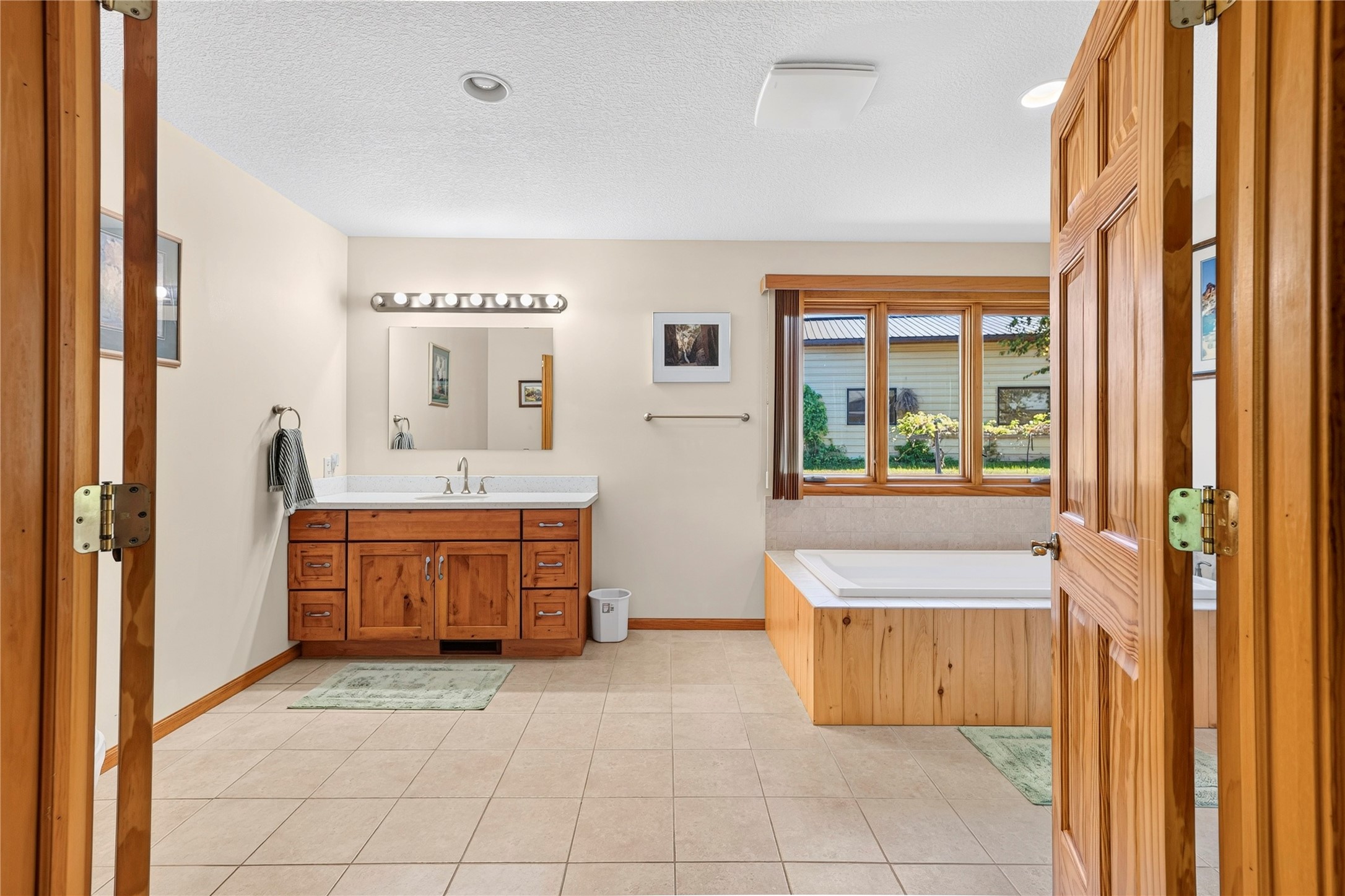 5160 Sand Lake Road Property Photo 31