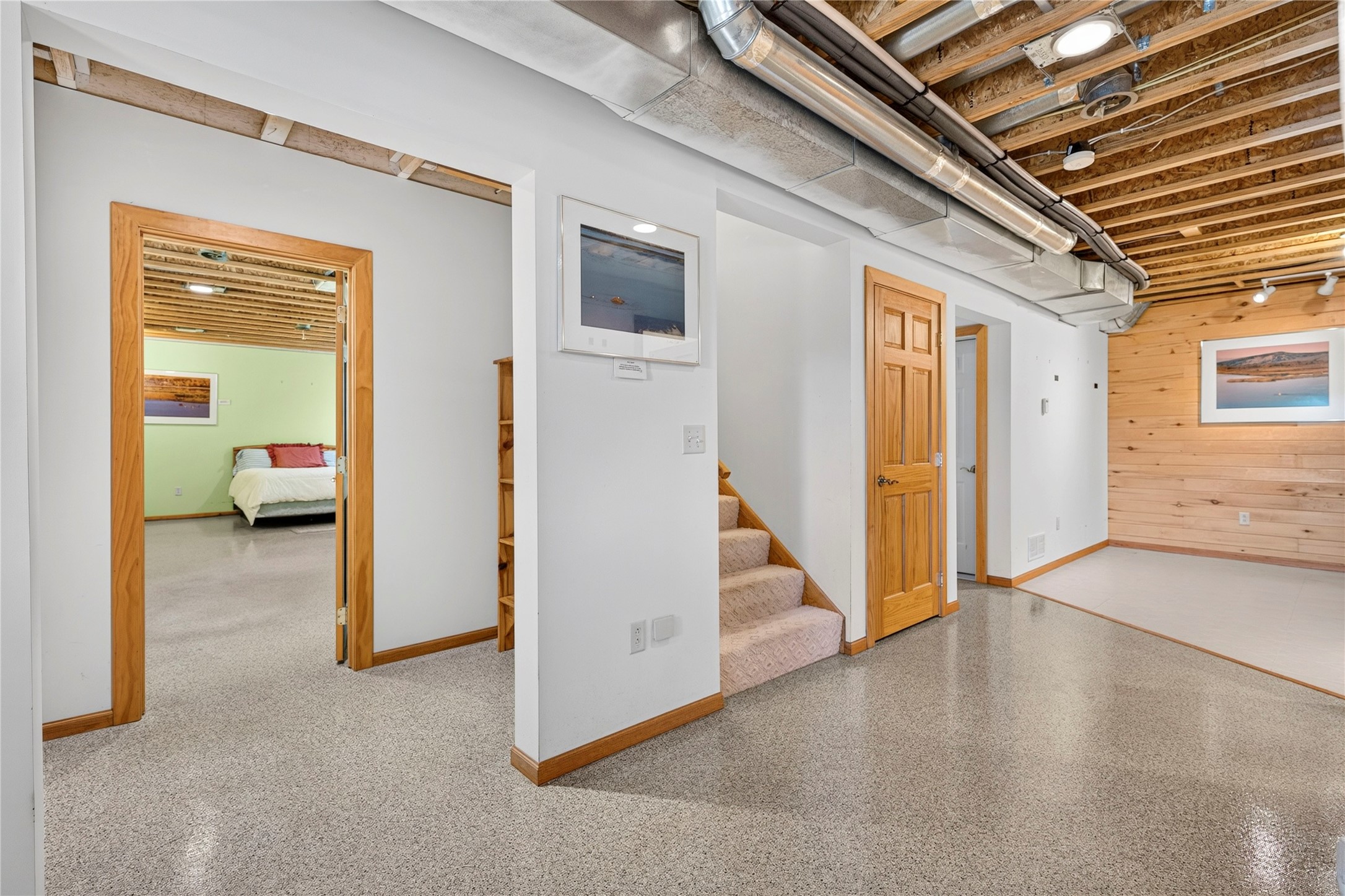 5160 Sand Lake Road Property Photo 45