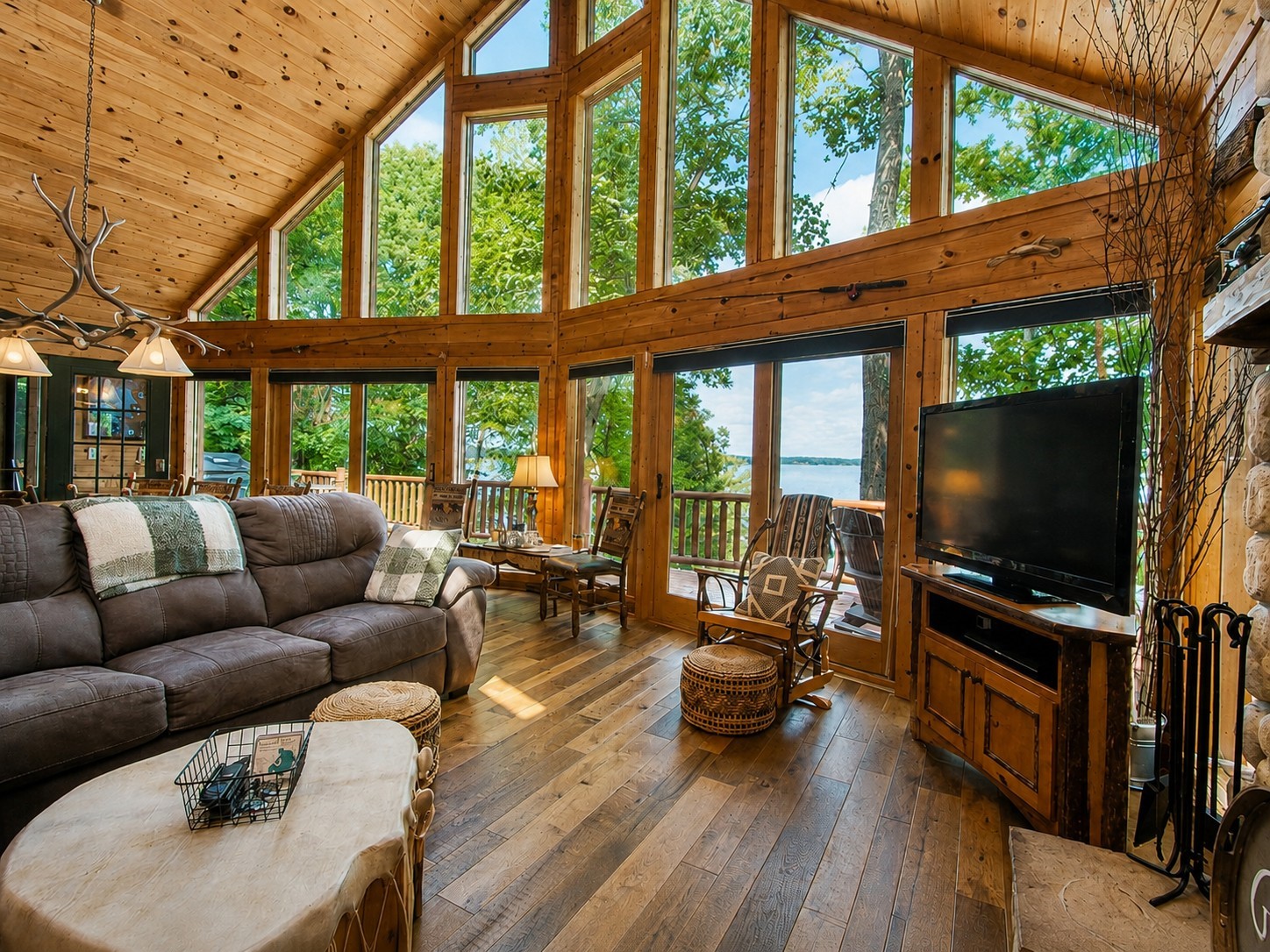 12652 W South Shore Road Property Photo 7