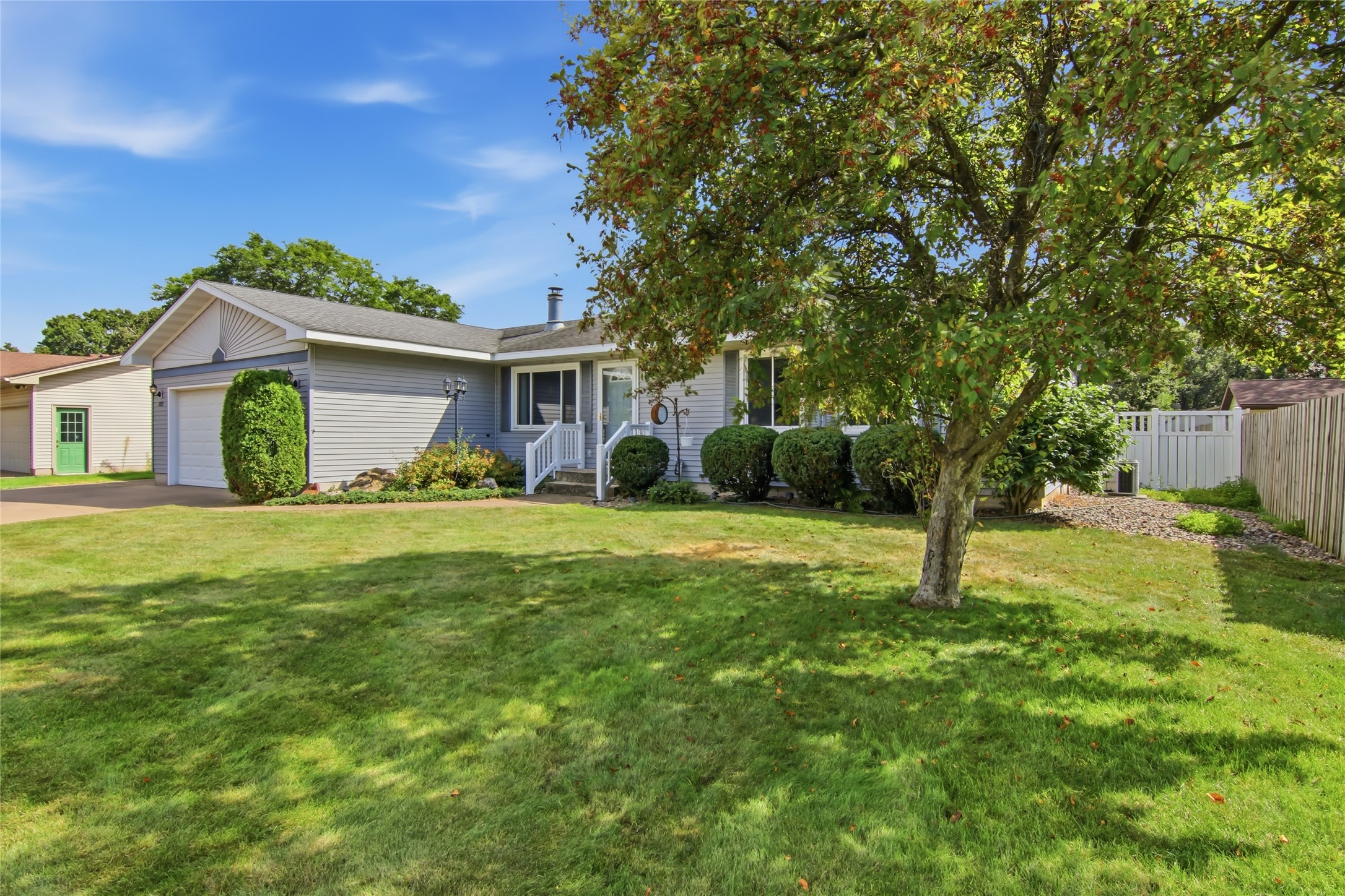 1815 Frisbie Lane Property Photo 7