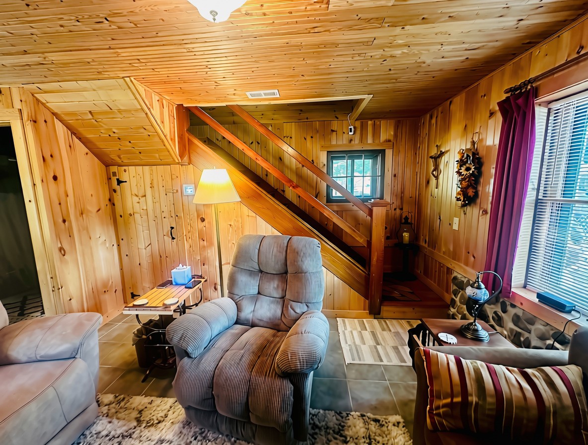 N2146 County Road E Property Photo 13