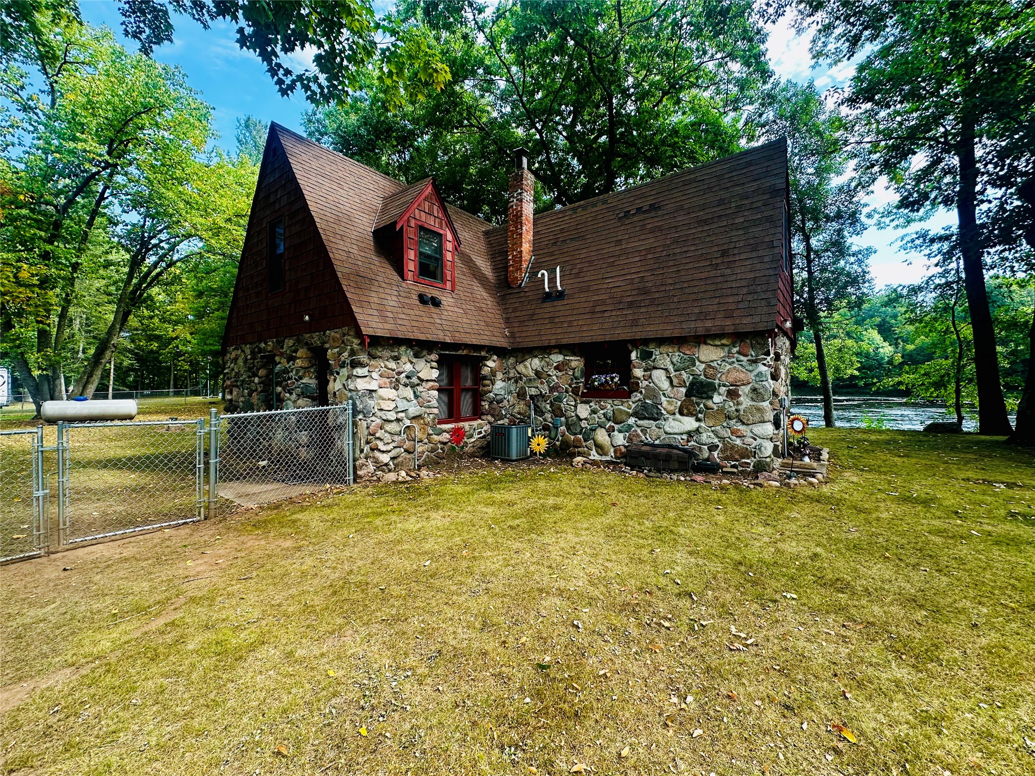 N2146 County Road E Property Photo 36
