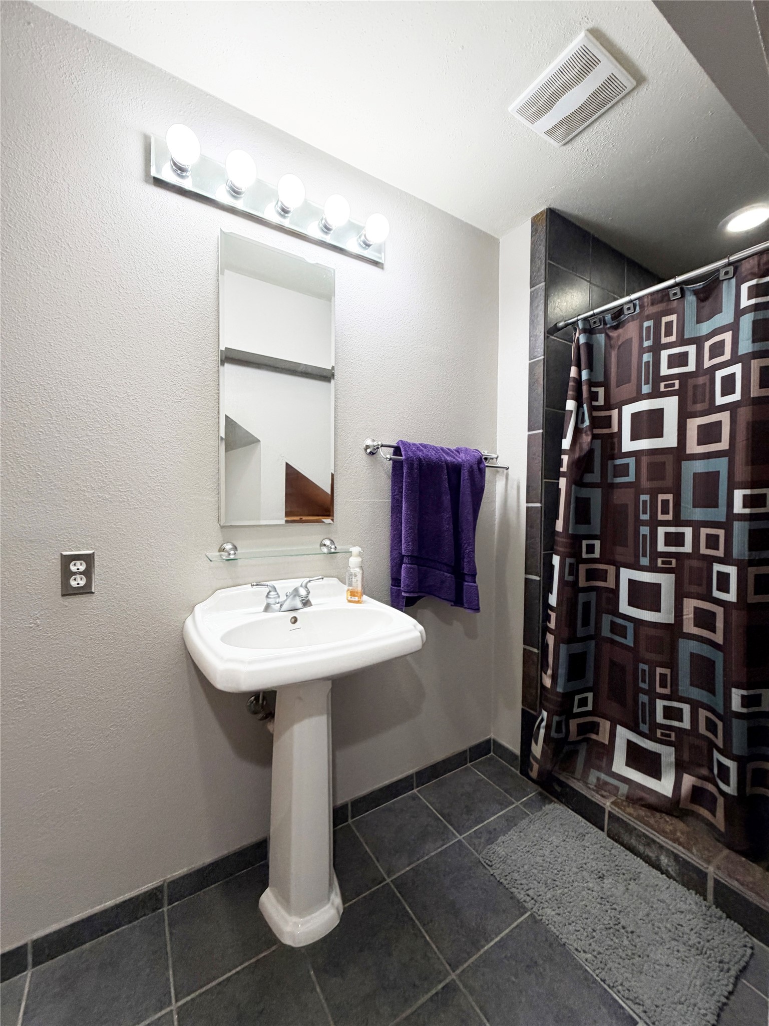 1168 24th Street Property Photo 19