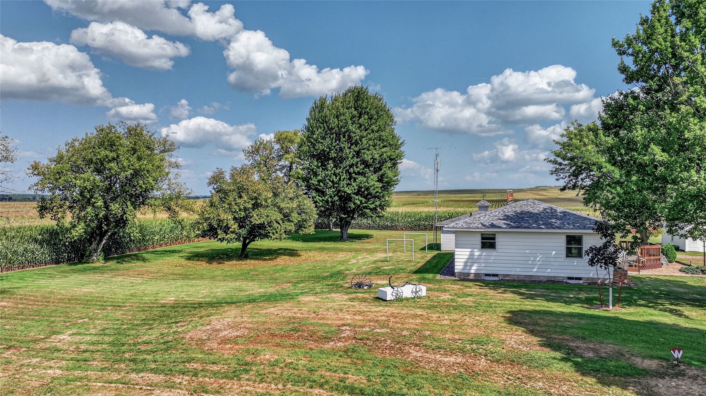19729 County Highway F Property Photo 23