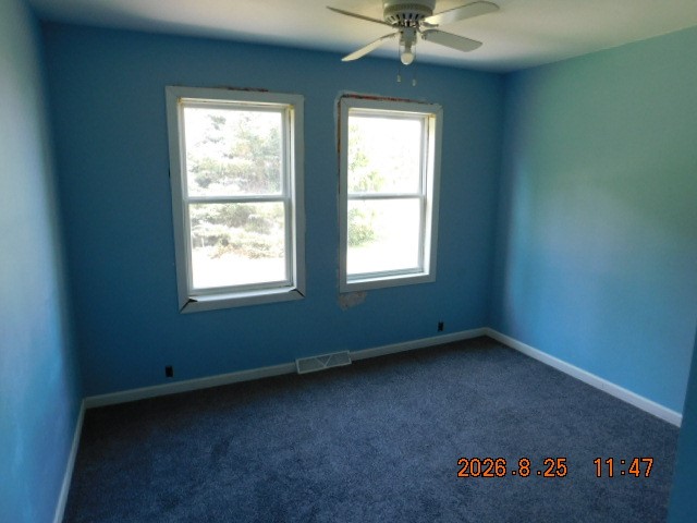 817 E 5th Street N Property Photo 9