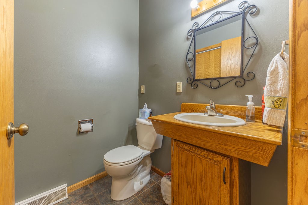 636 E Olson Street Property Photo 14