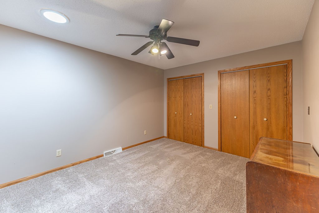 636 E Olson Street Property Photo 24