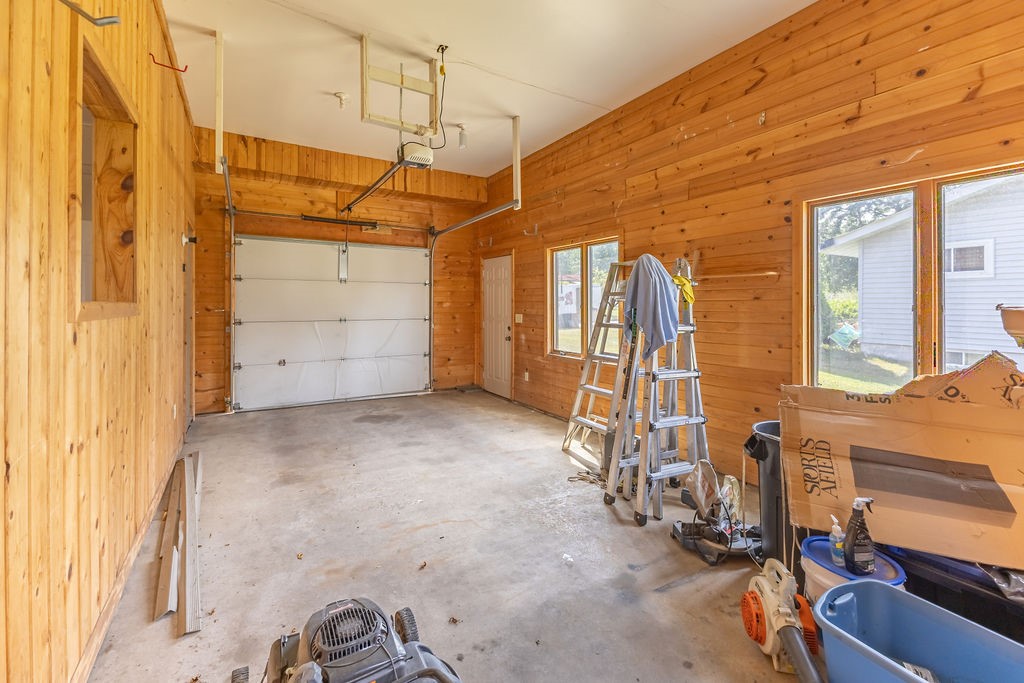 636 E Olson Street Property Photo 52