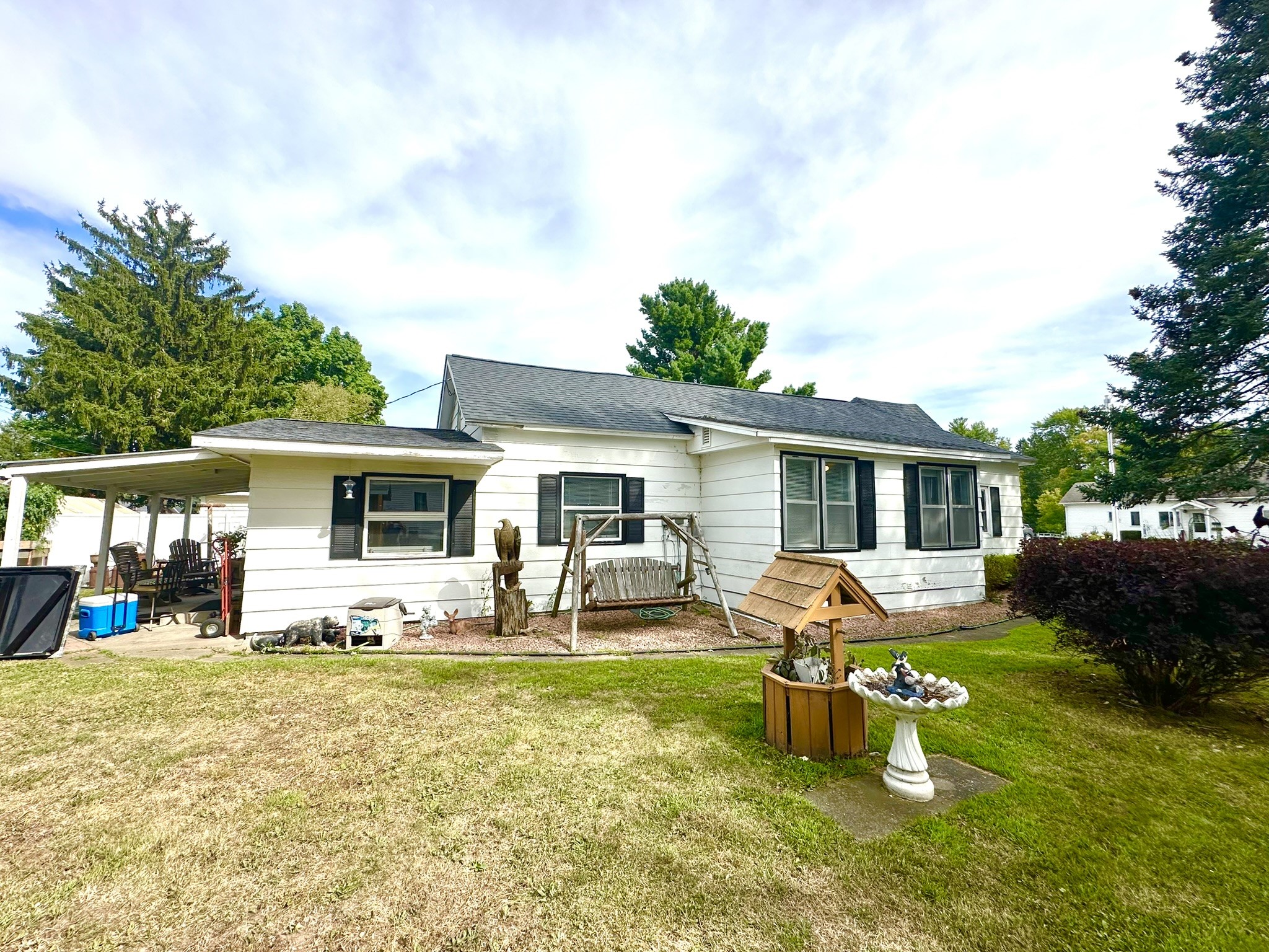 1021 E La Salle Avenue Property Photo 11