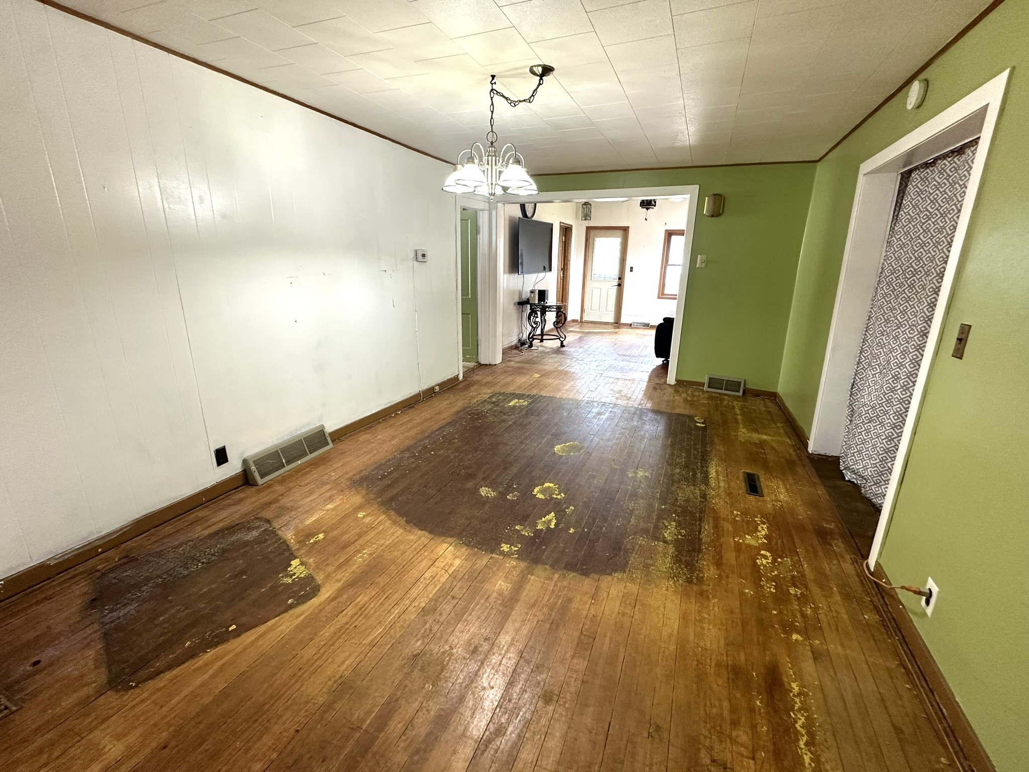 1021 E La Salle Avenue Property Photo 27