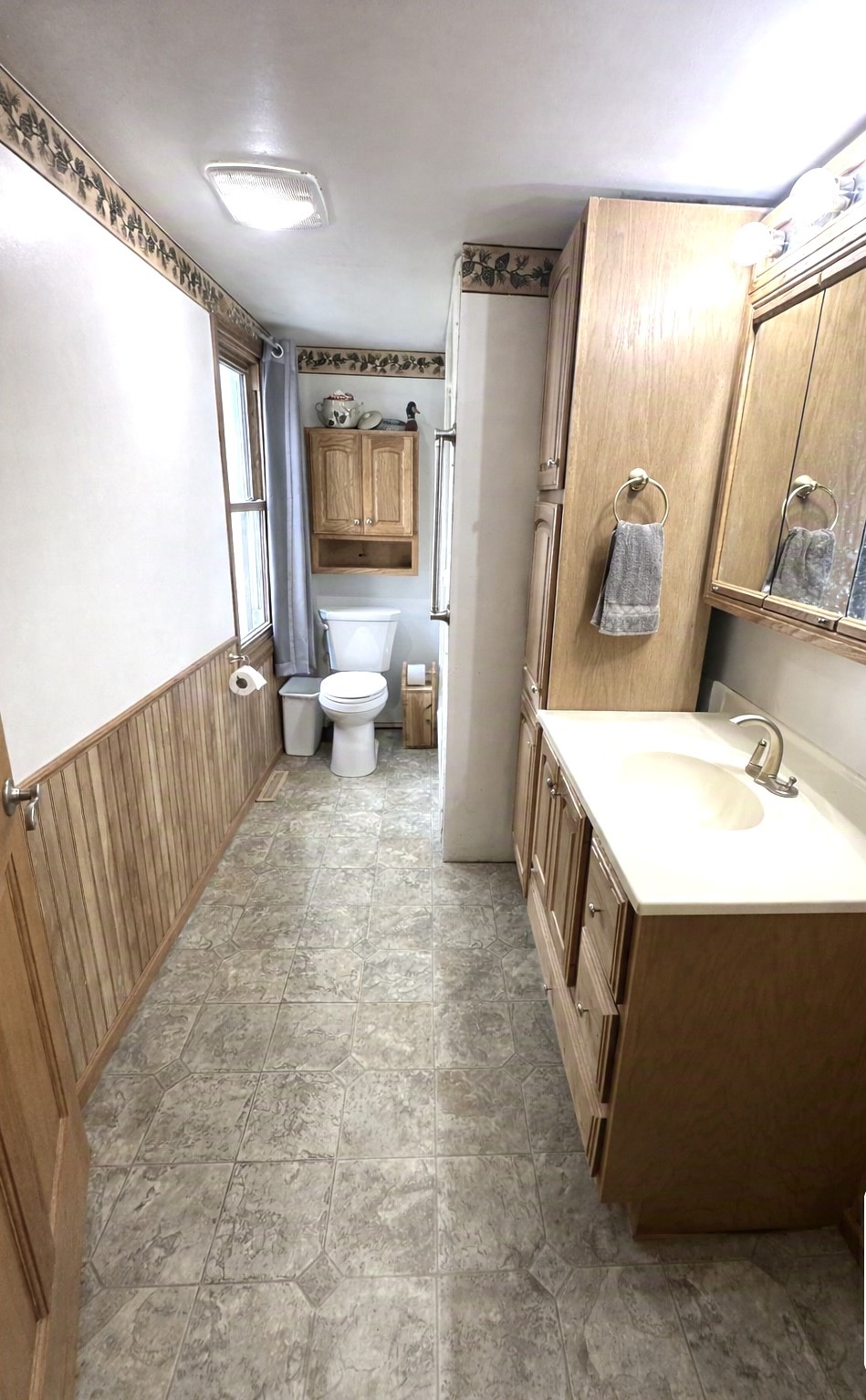 1021 E La Salle Avenue Property Photo 34