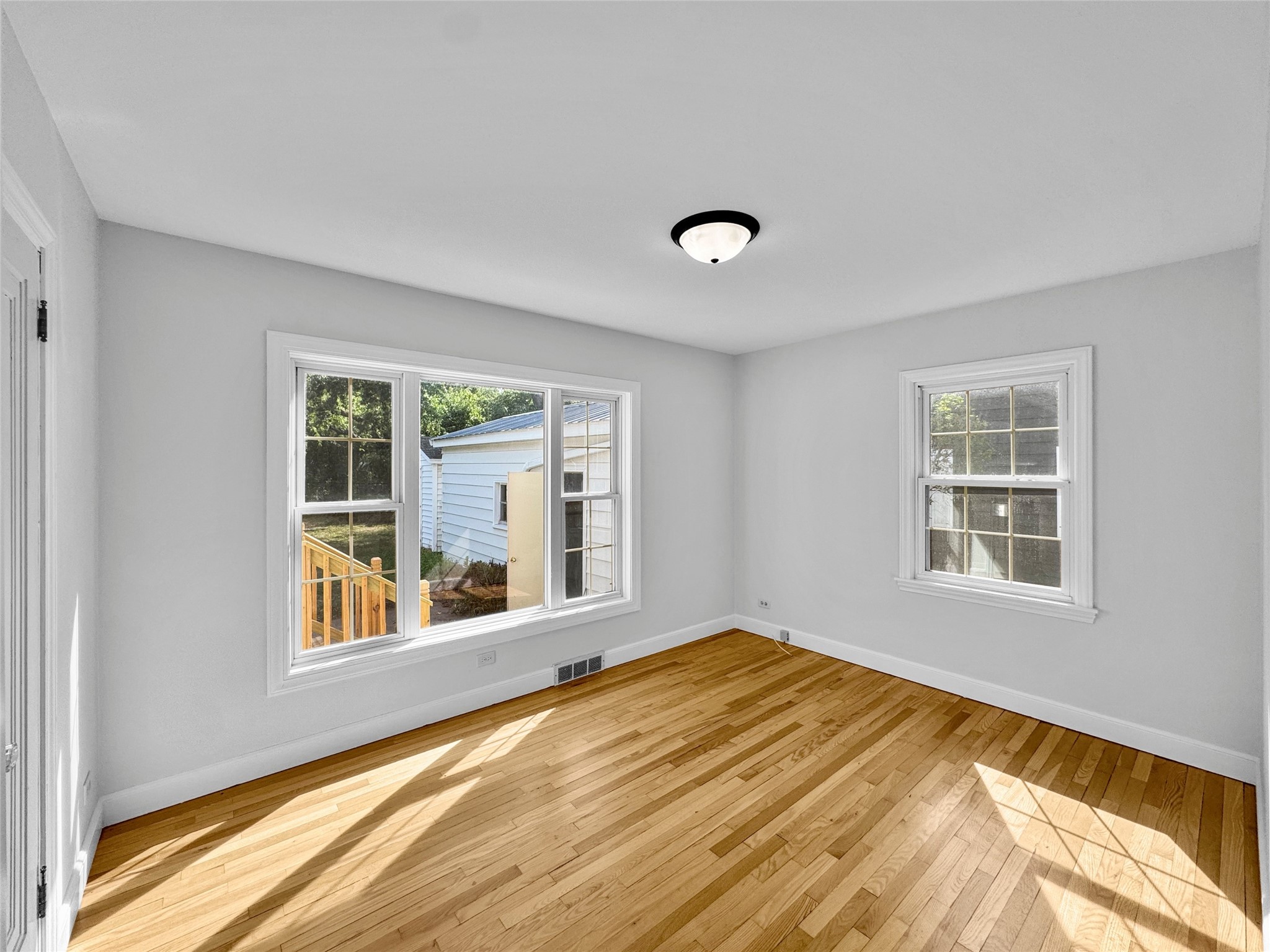1305 Hoover Avenue Property Photo 32