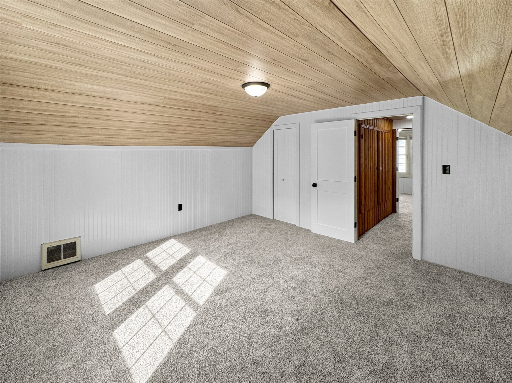 1305 Hoover Avenue Property Photo 41