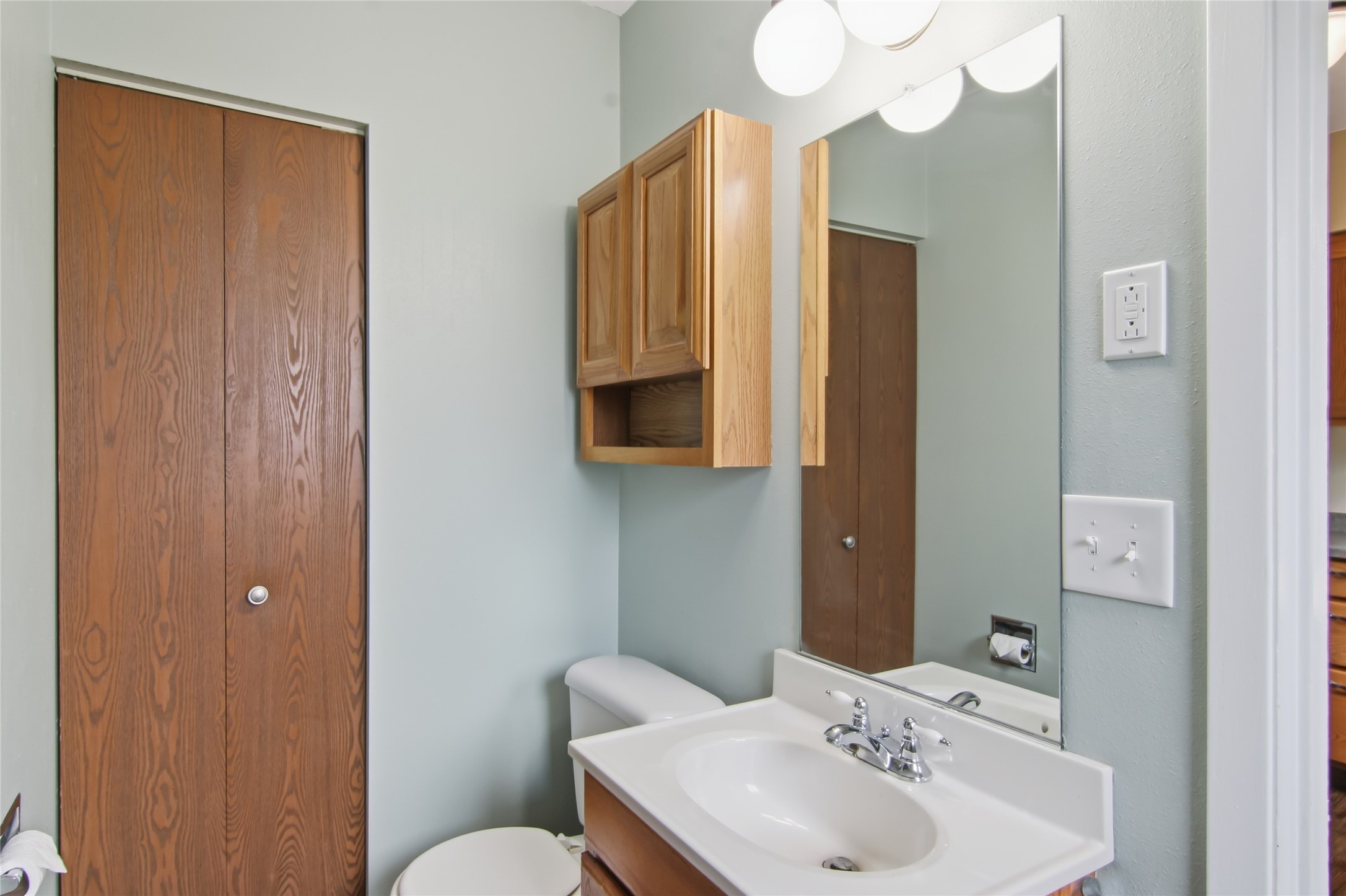 811 Platt Street Property Photo 14