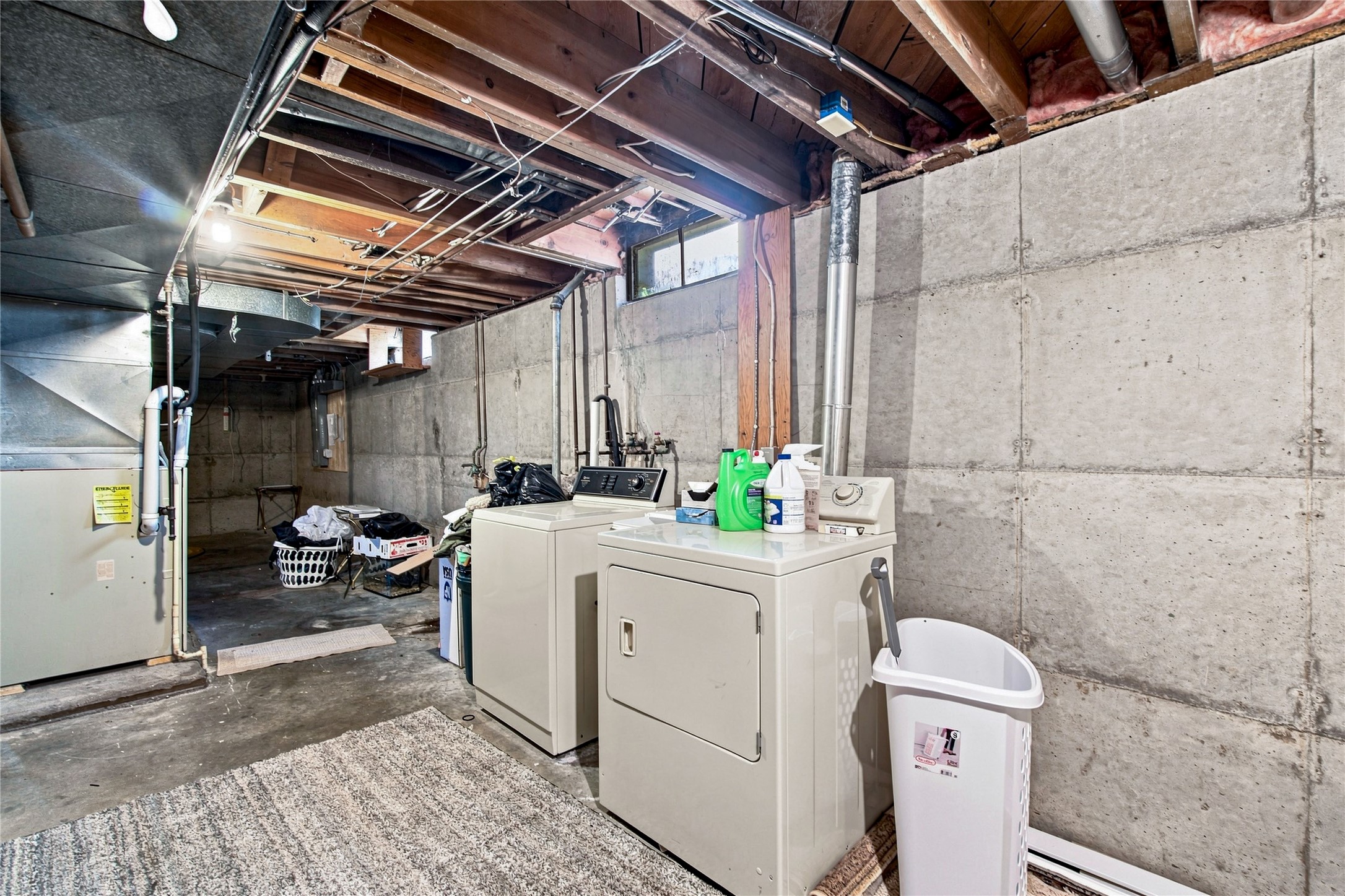 643 Madison Street Property Photo 22