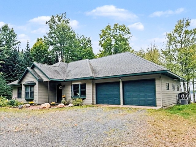 10404 N Mallard Lane Property Photo 1
