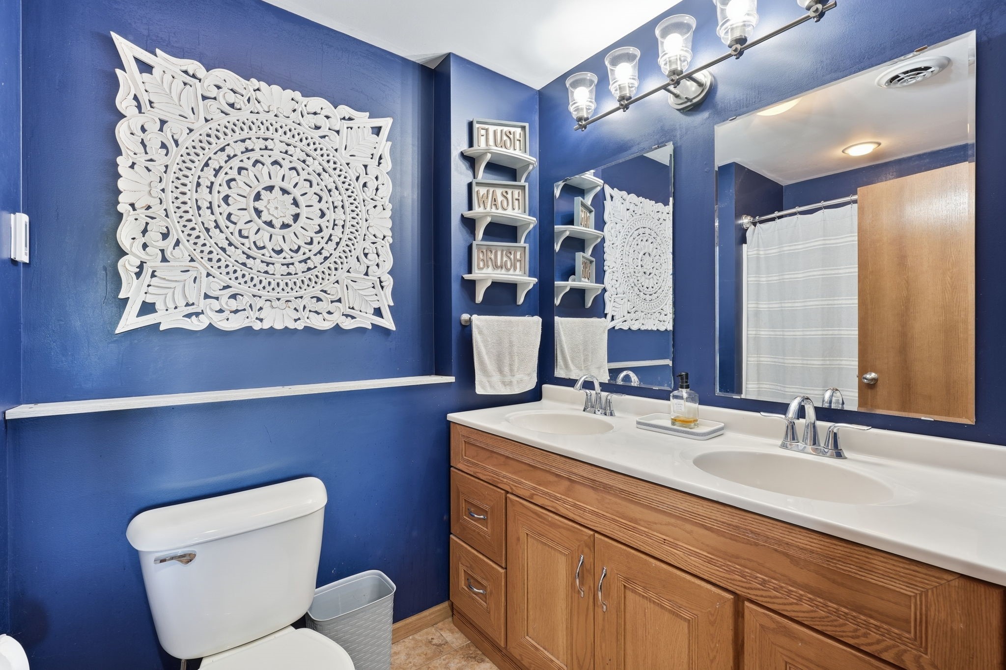 315 Martell Street Property Photo 7