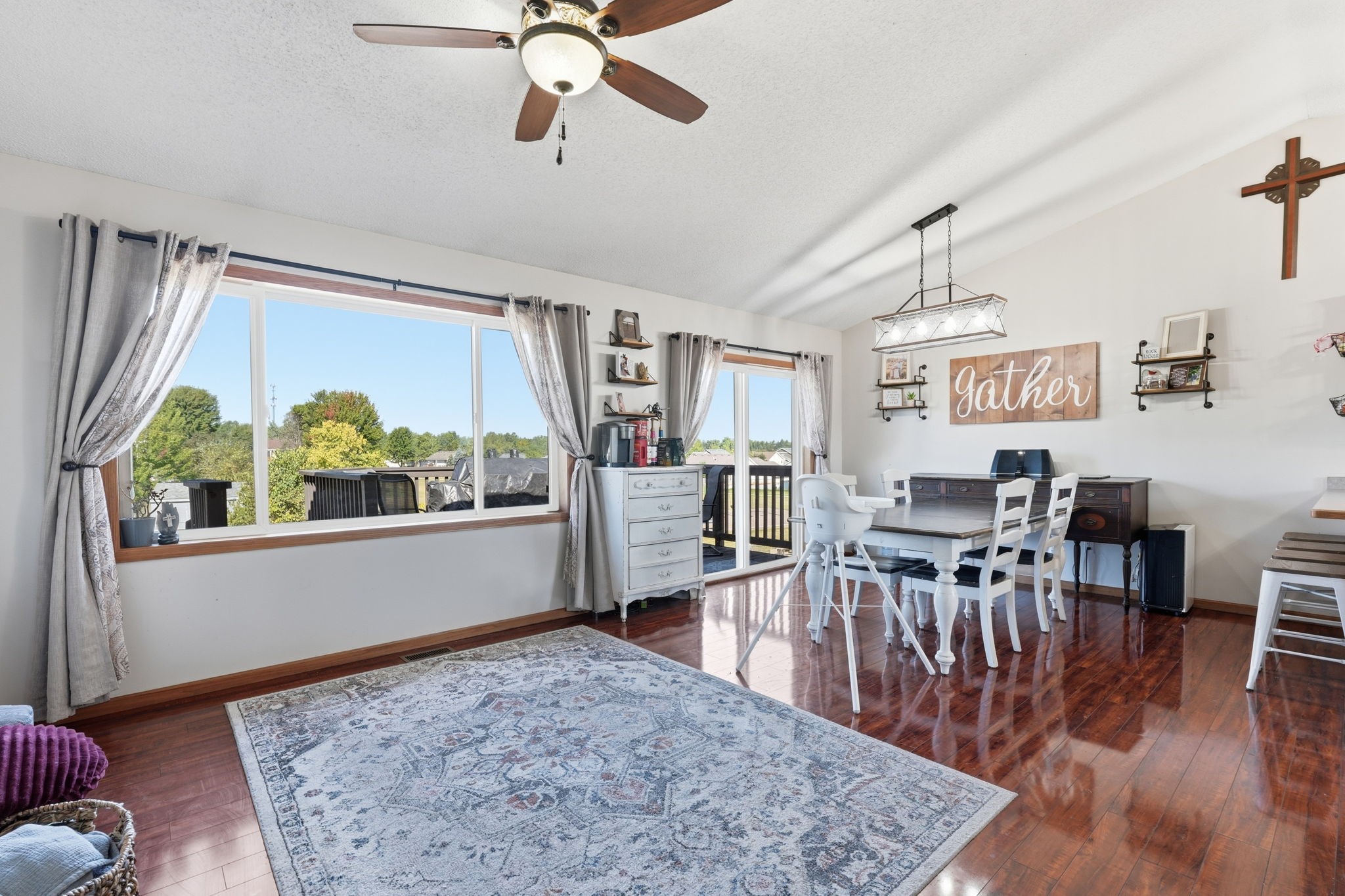 315 Martell Street Property Photo 20
