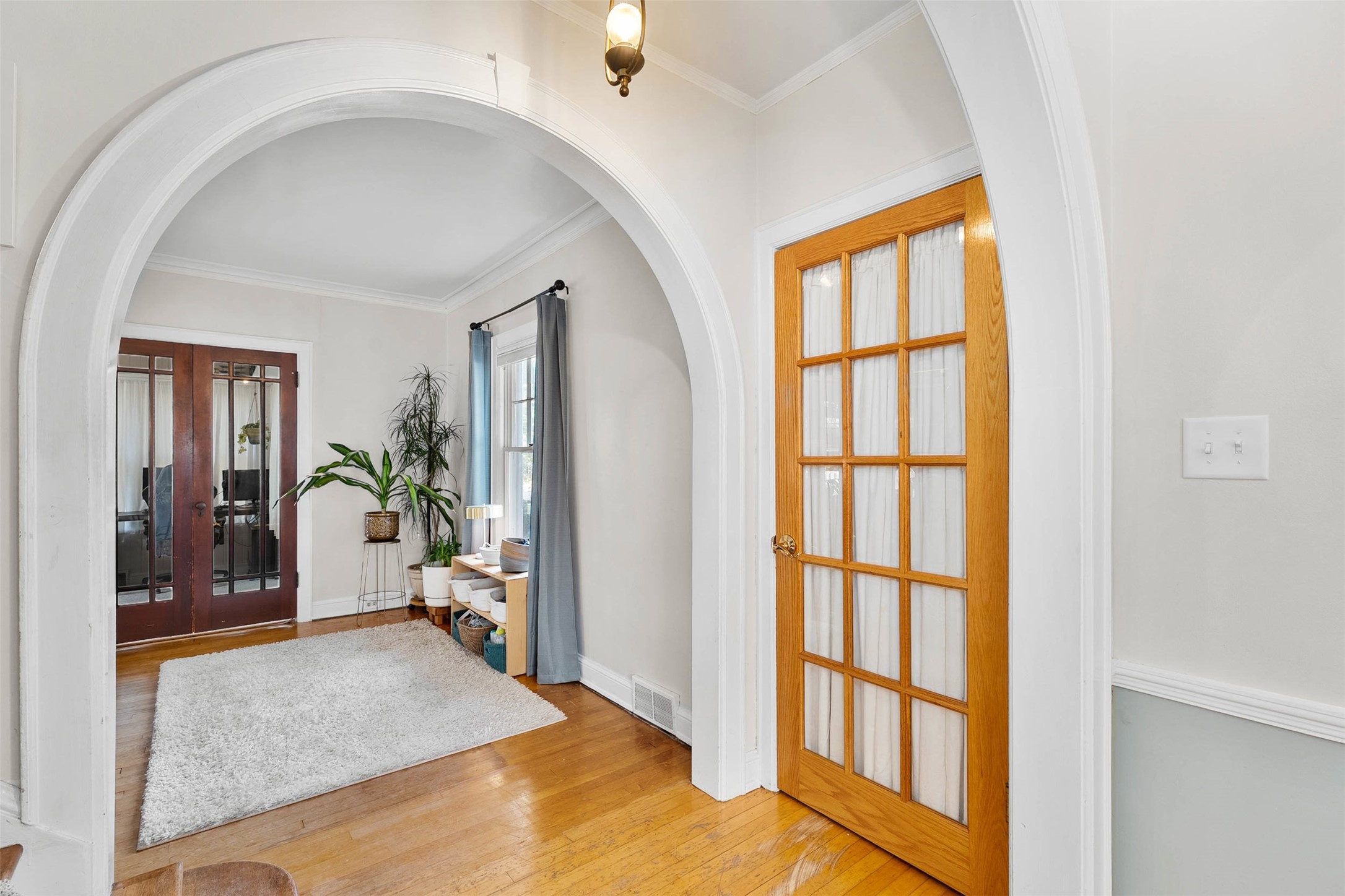 411 Jefferson Street Property Photo 5