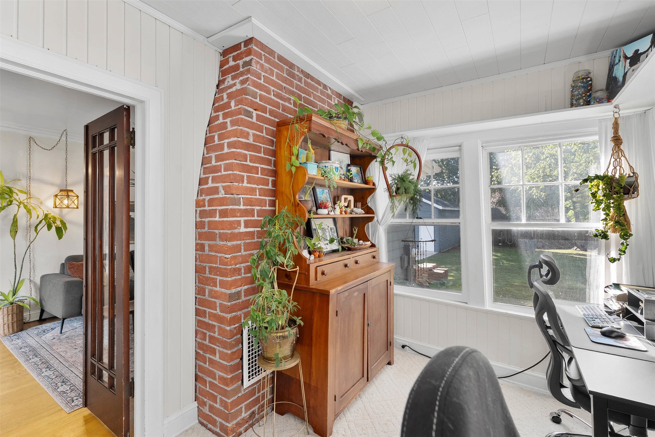 411 Jefferson Street Property Photo 11