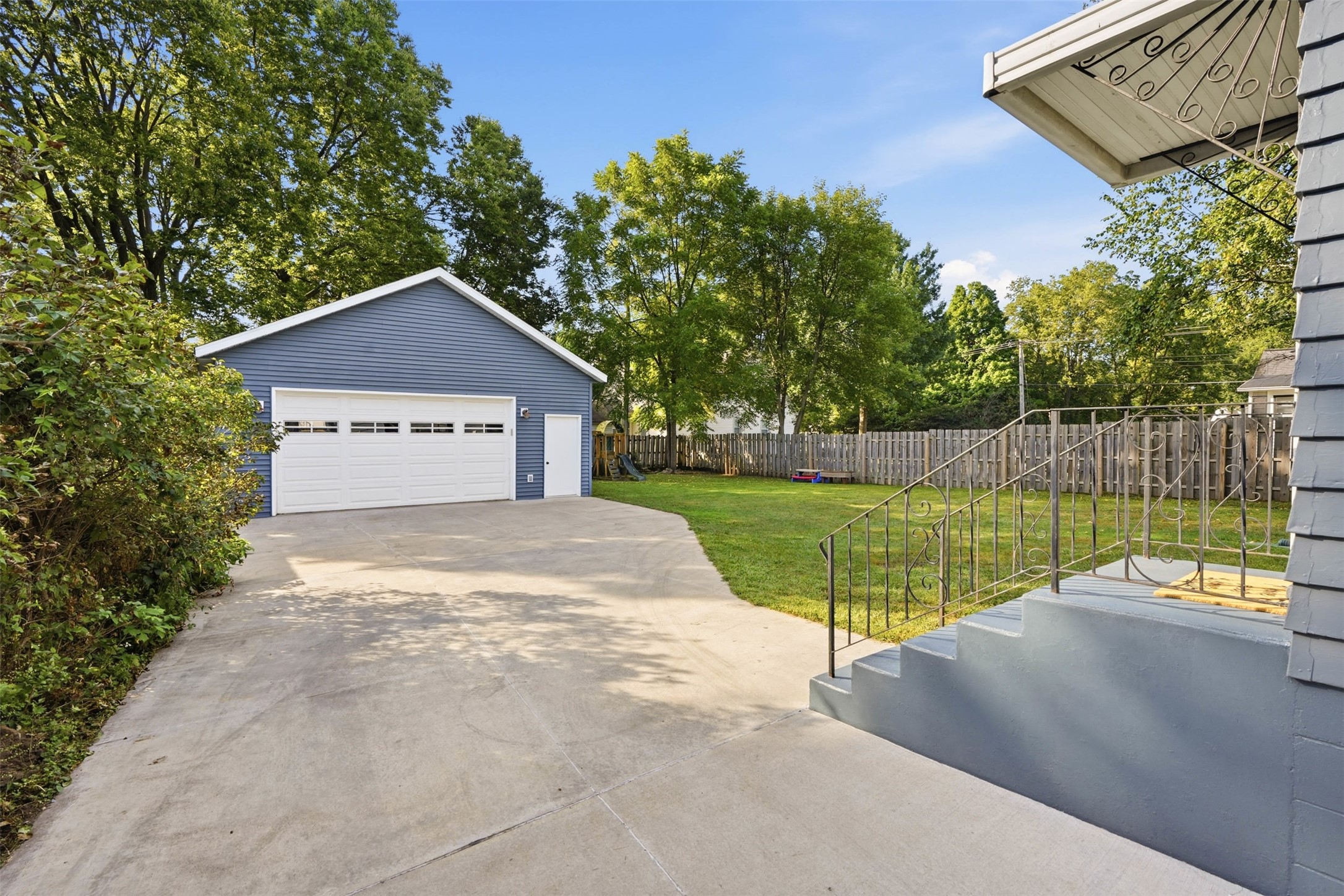 411 Jefferson Street Property Photo 44
