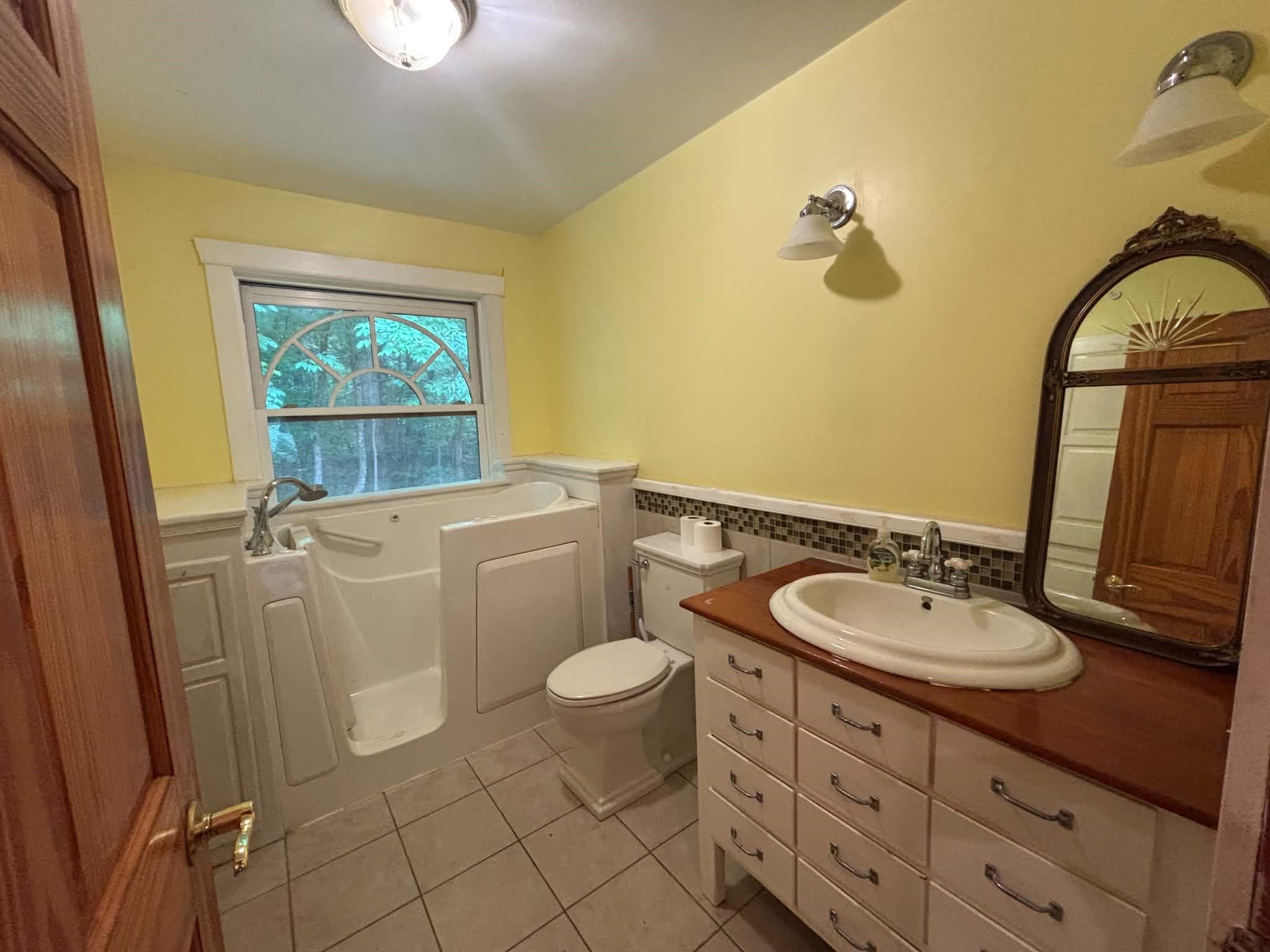 N13638 Dickerson Avenue Property Photo 21