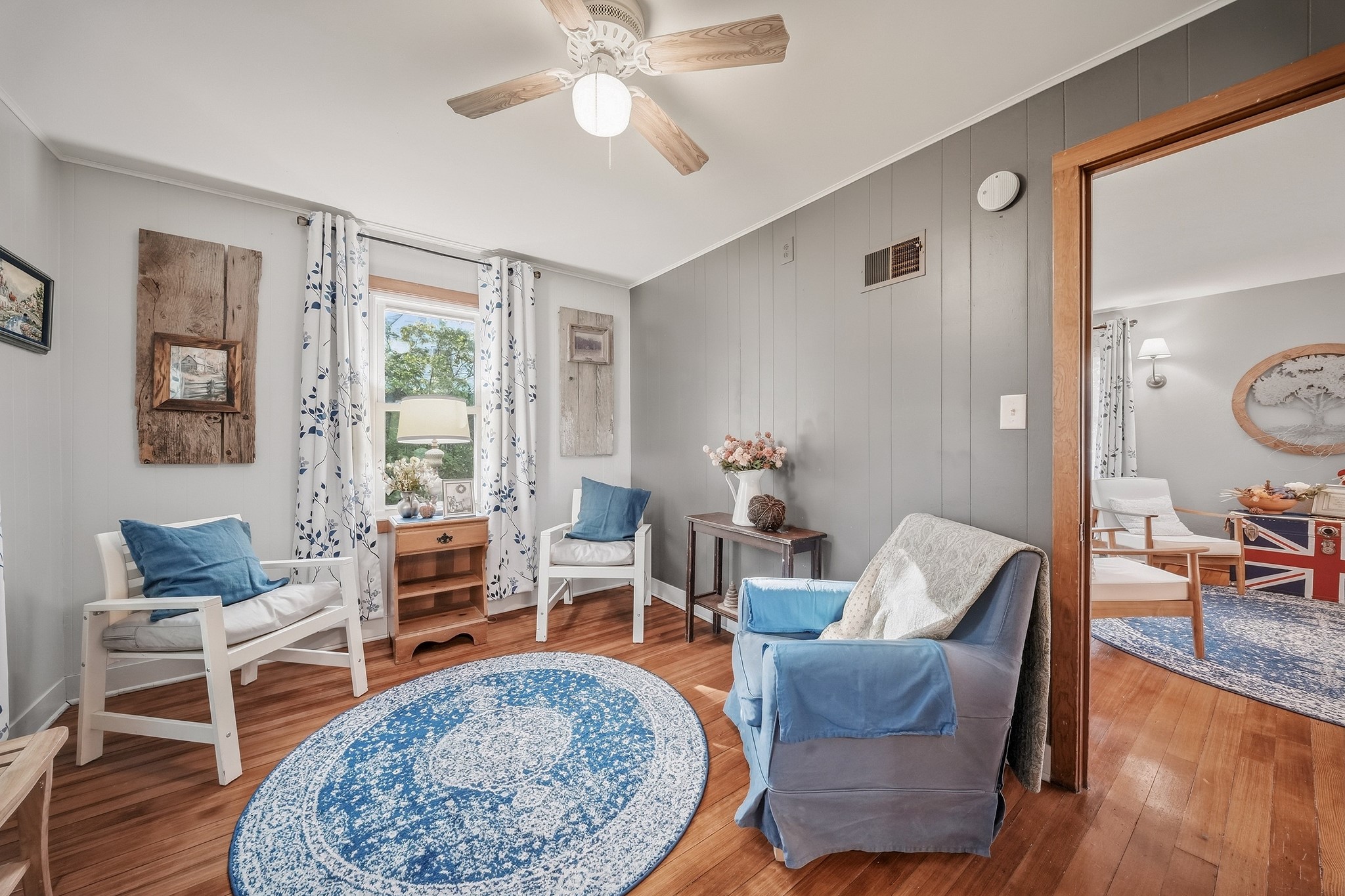 300 Elm Avenue W Property Photo 17
