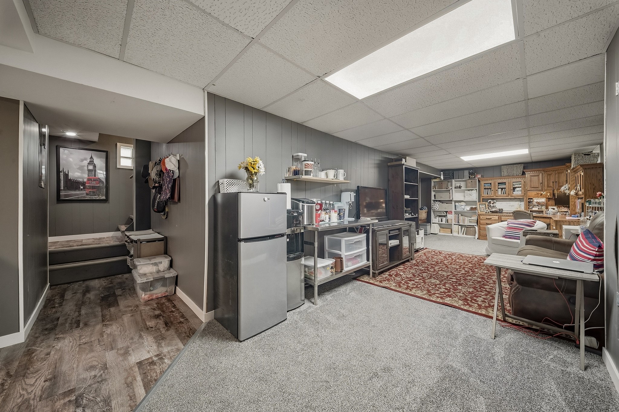 300 Elm Avenue W Property Photo 33