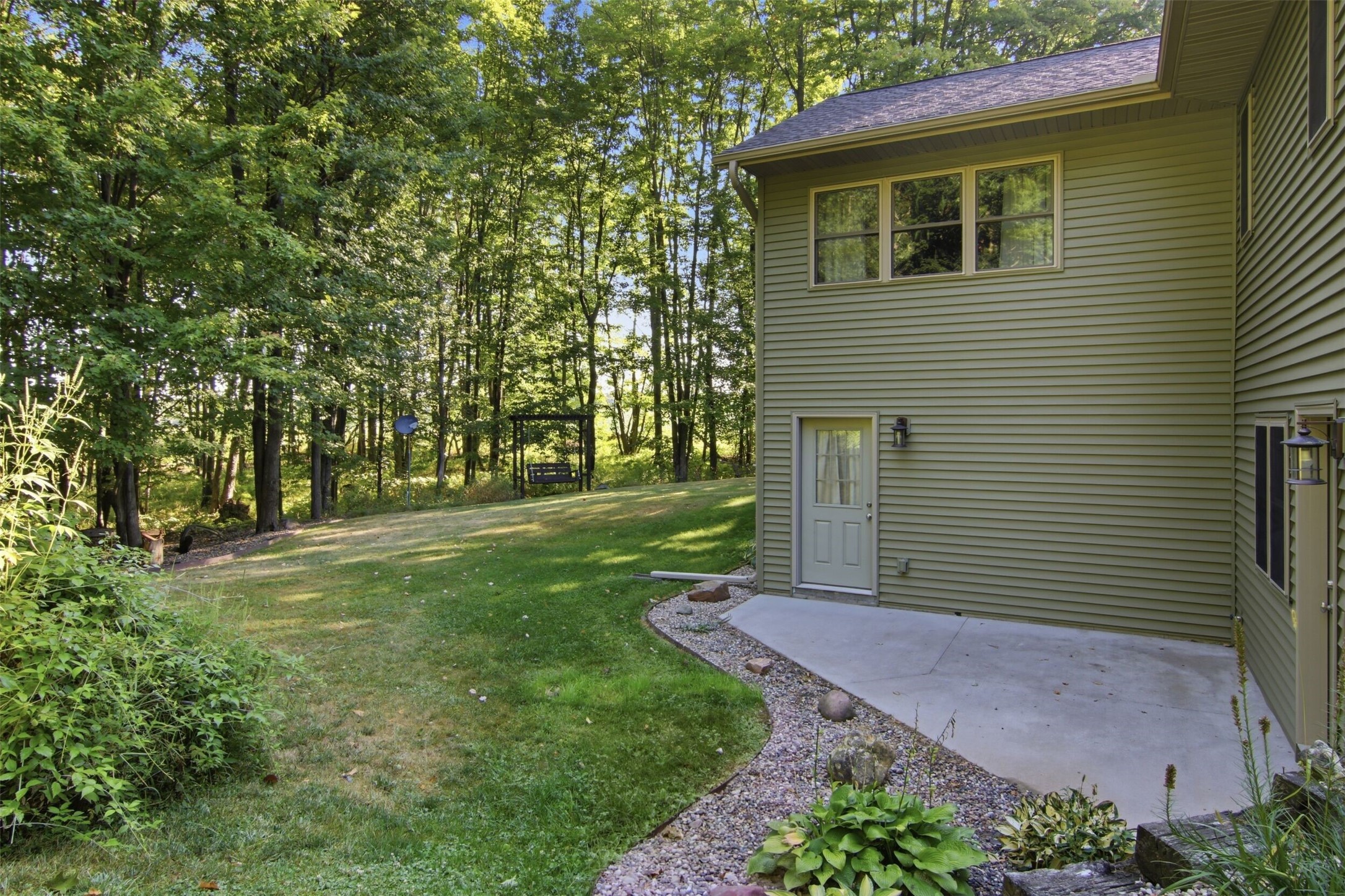 E22740 Karow Road Property Photo 6