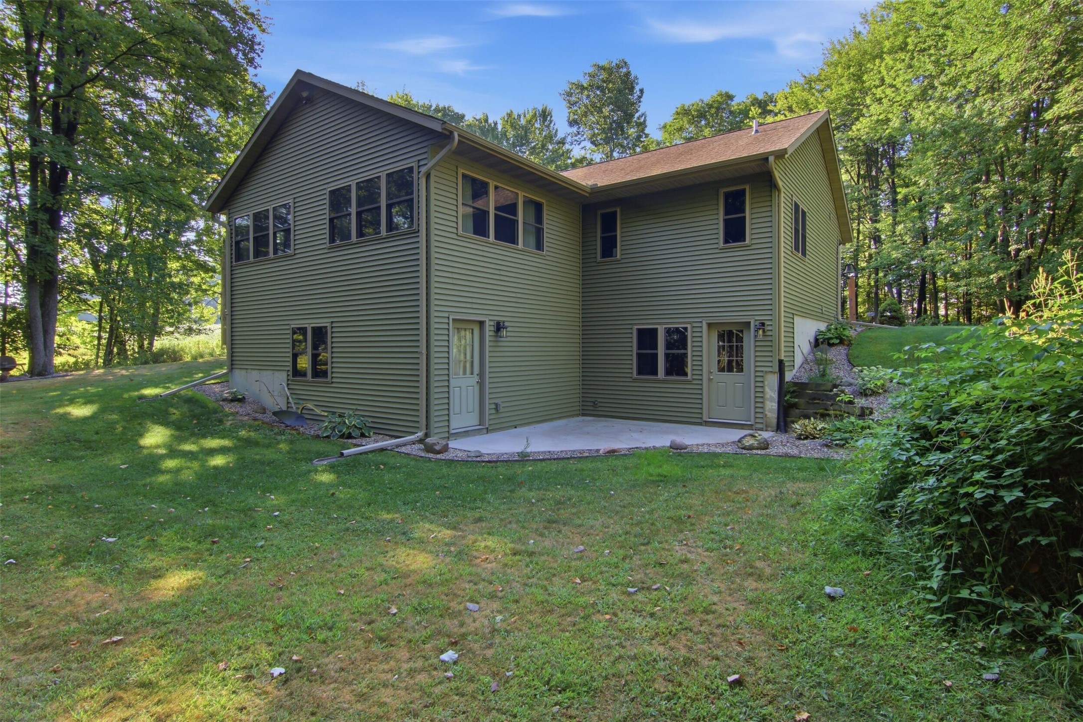 E22740 Karow Road Property Photo 8