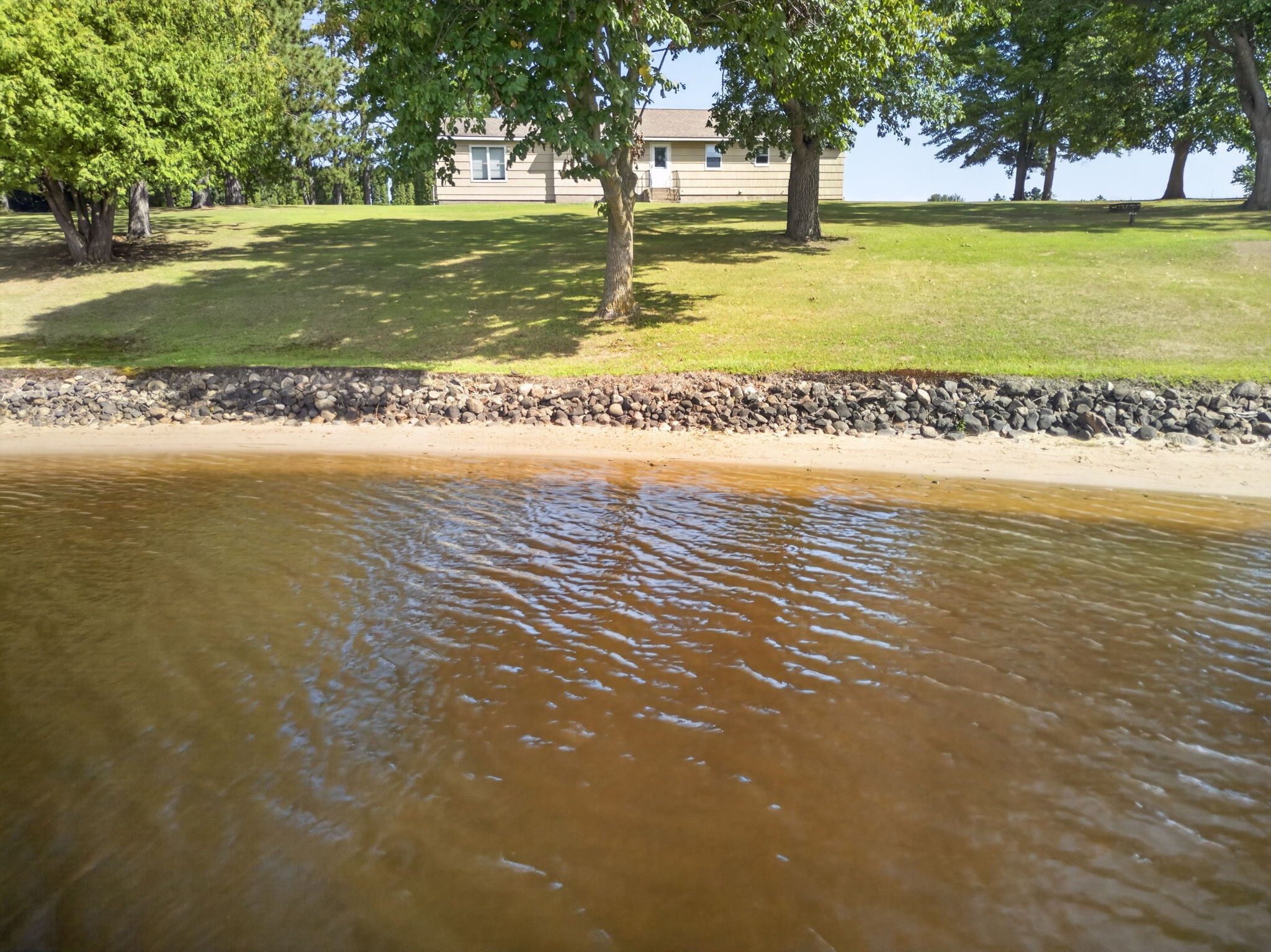 2513 E Grenquist Lake Lane Property Photo 5