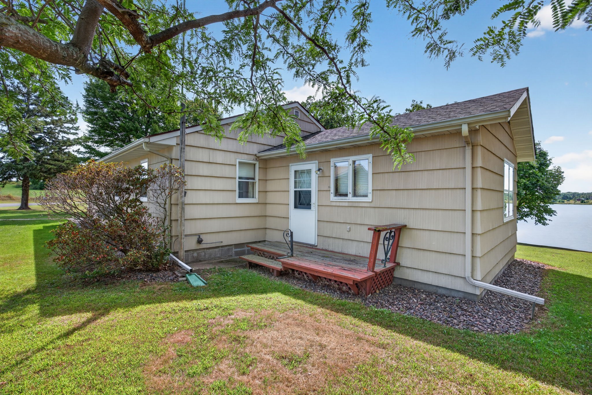 2513 E Grenquist Lake Lane Property Photo 18