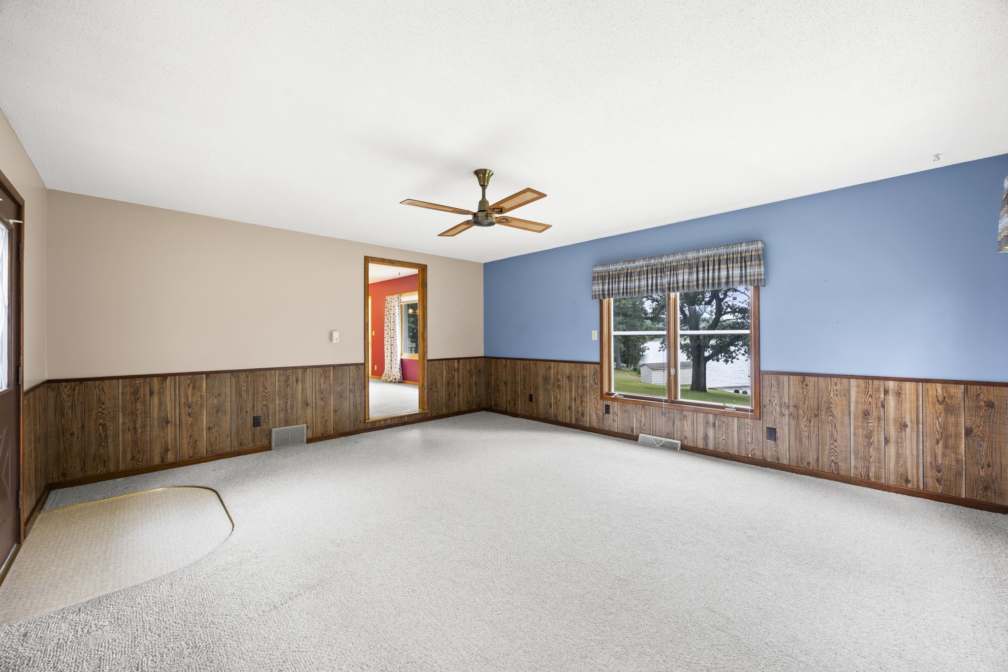 2513 E Grenquist Lake Lane Property Photo 39