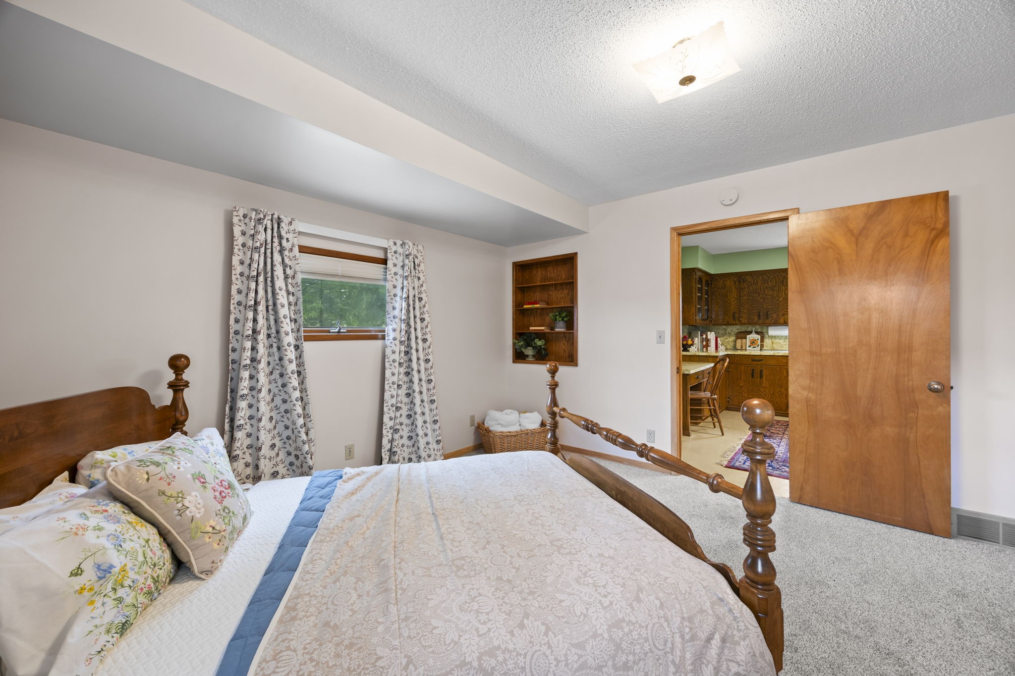 2513 E Grenquist Lake Lane Property Photo 45