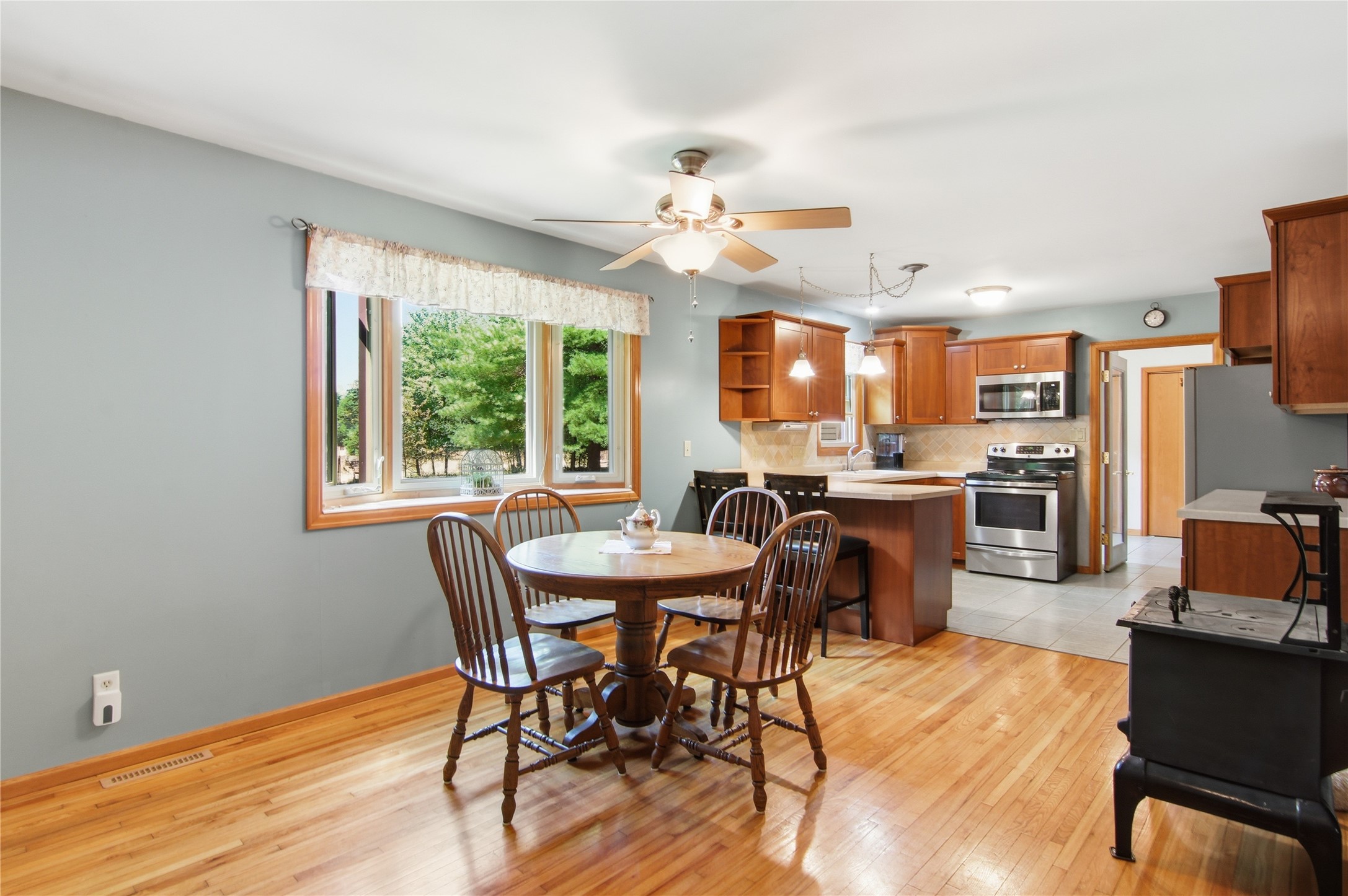 18931 72nd Avenue Property Photo 10