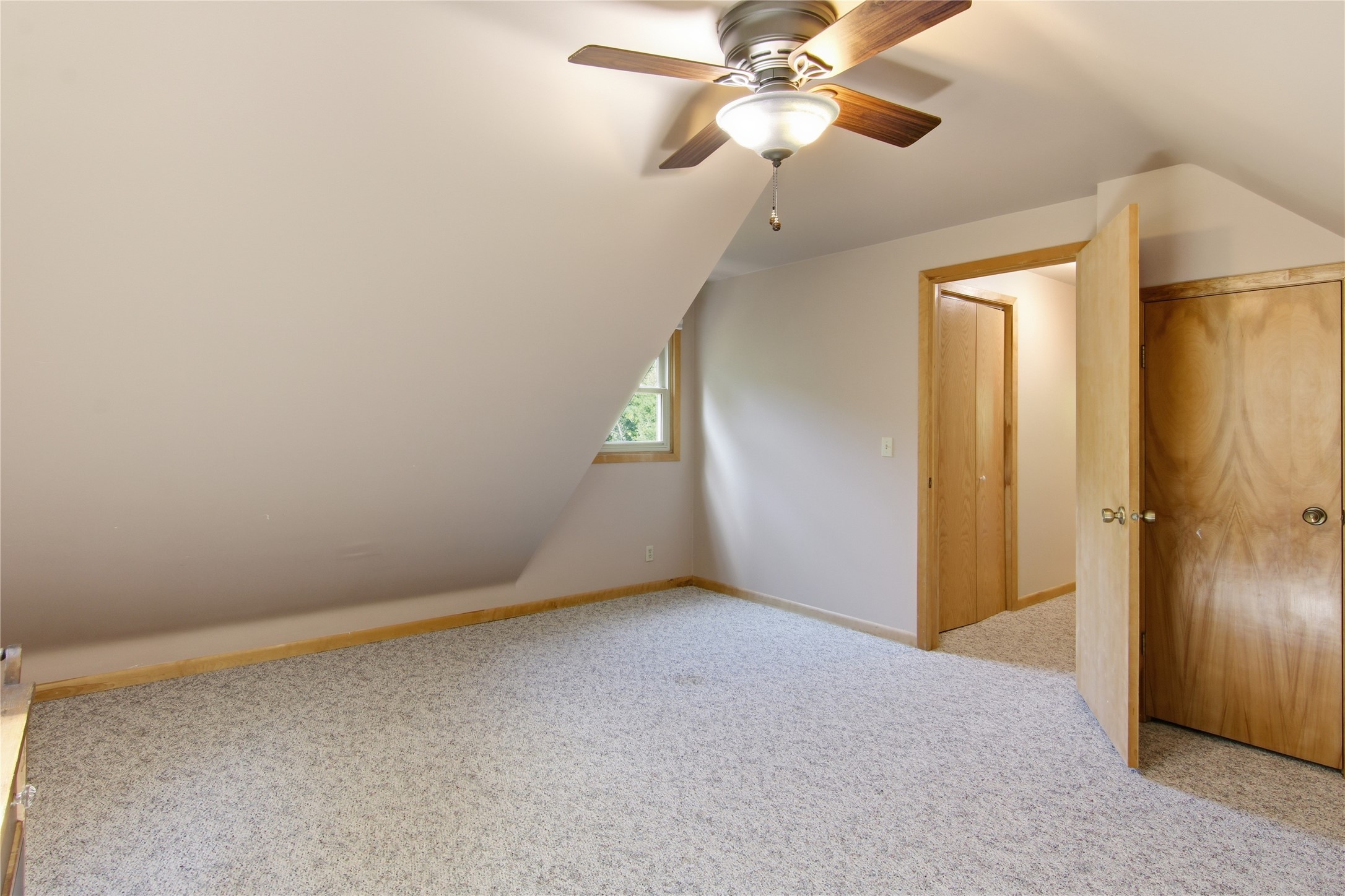 18931 72nd Avenue Property Photo 23