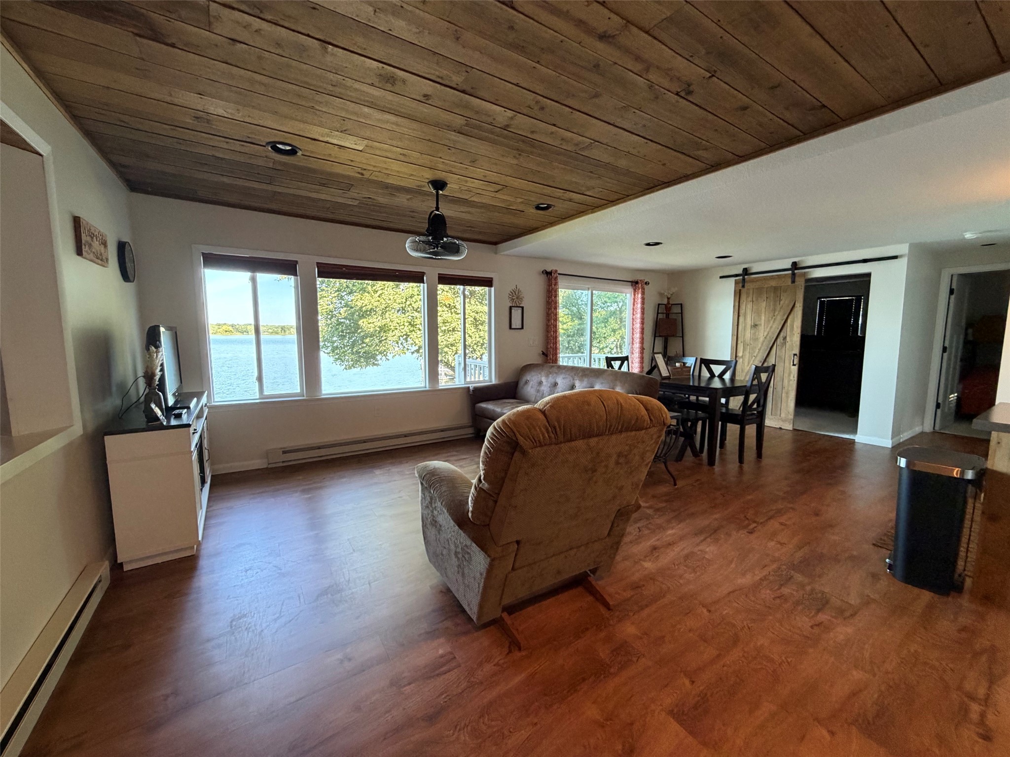 12088 County Road Z Property Photo 6