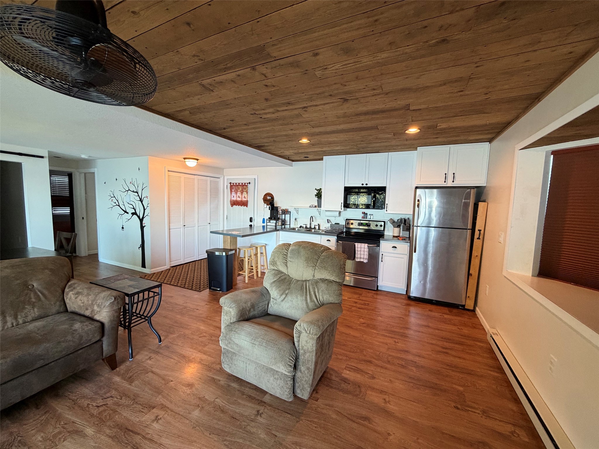 12088 County Road Z Property Photo 7