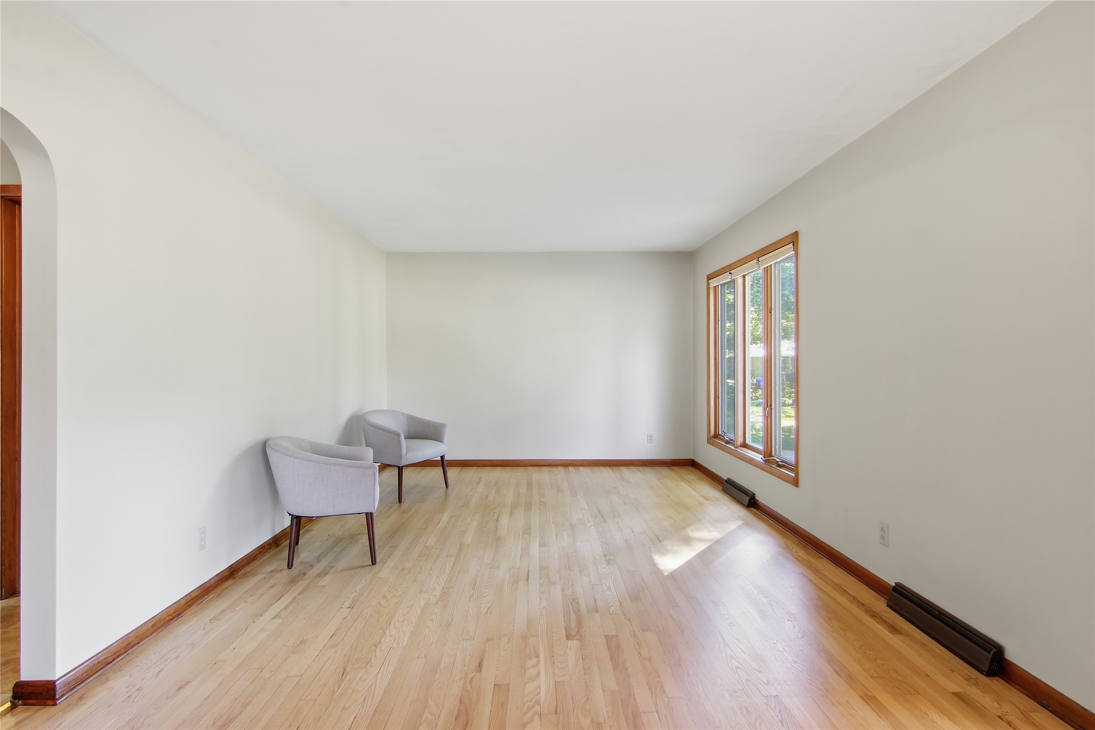 4020 Clay Street Property Photo 3