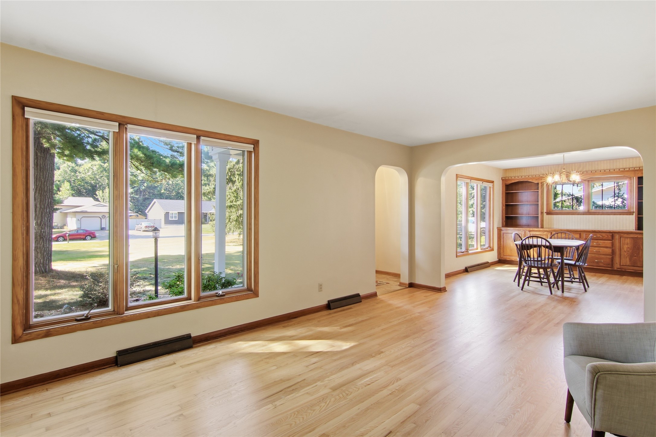 4020 Clay Street Property Photo 4