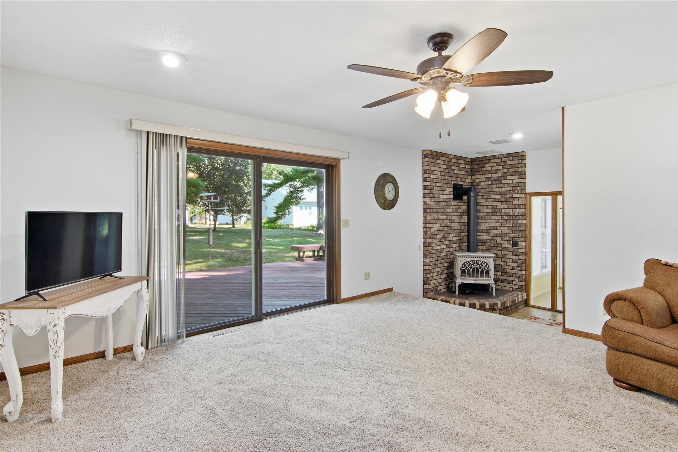 4020 Clay Street Property Photo 13