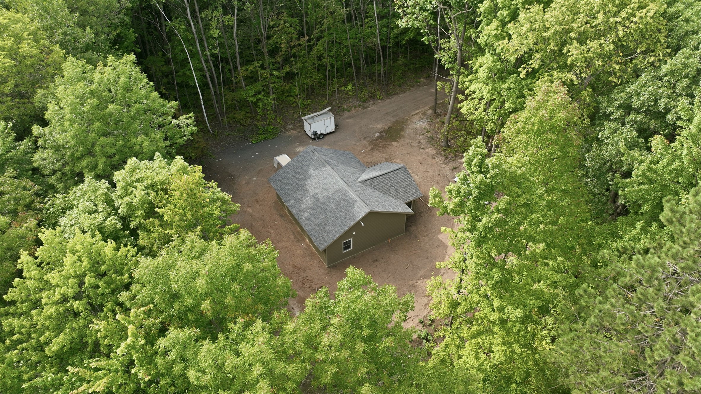 6040n Robin Lane Property Photo 3